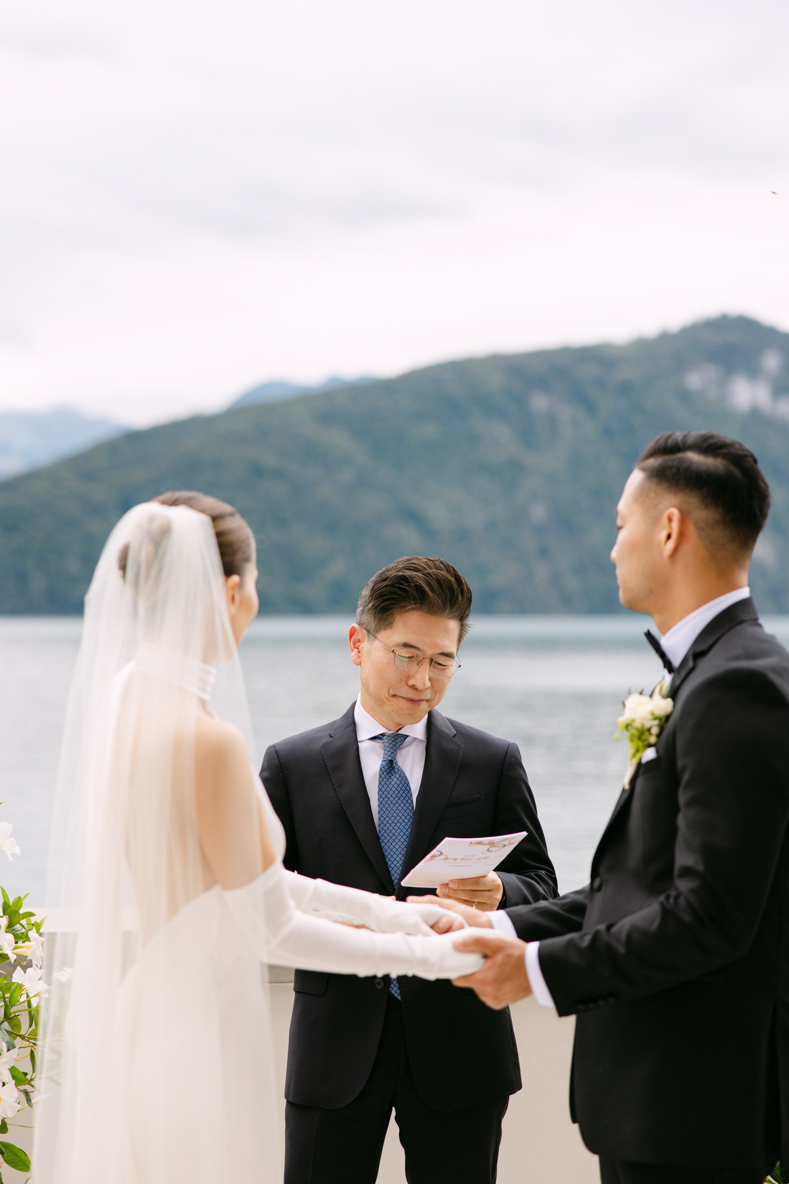 Intimate wedding at Parkhotel Vitznau on Lake Lucerne. Wedding and Family Photographer Switzerland and Italy. Valeria Diaz
