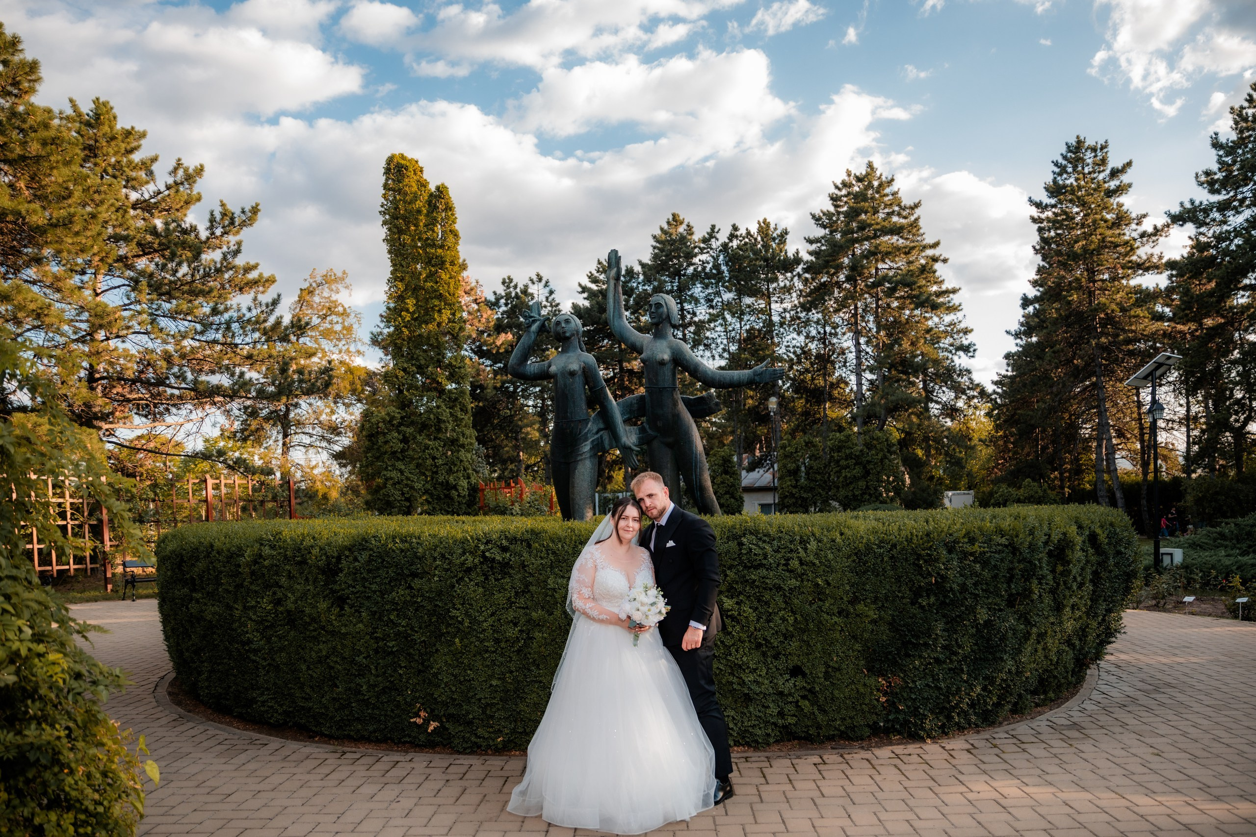 servicii foto. servicii foto Botoșani. servicii foto video Botoșani. fotograf nunta. fotograf evenimente. fotograf nunta Botoșani. Alin chirila. Alin chirila fotograf. Alinofotostudio.- Mire și mireasă – Sergiu & Liliana – ziua nunții, 2024  - Emoții în ziua nunții – Sergiu și Liliana  - Dansul mirilor – fotografie artistică nuntă 2024  - Sedinta foto romantică în natură – Sergiu & Liliana  - Rochia de mireasă și detalii de nuntă elegante