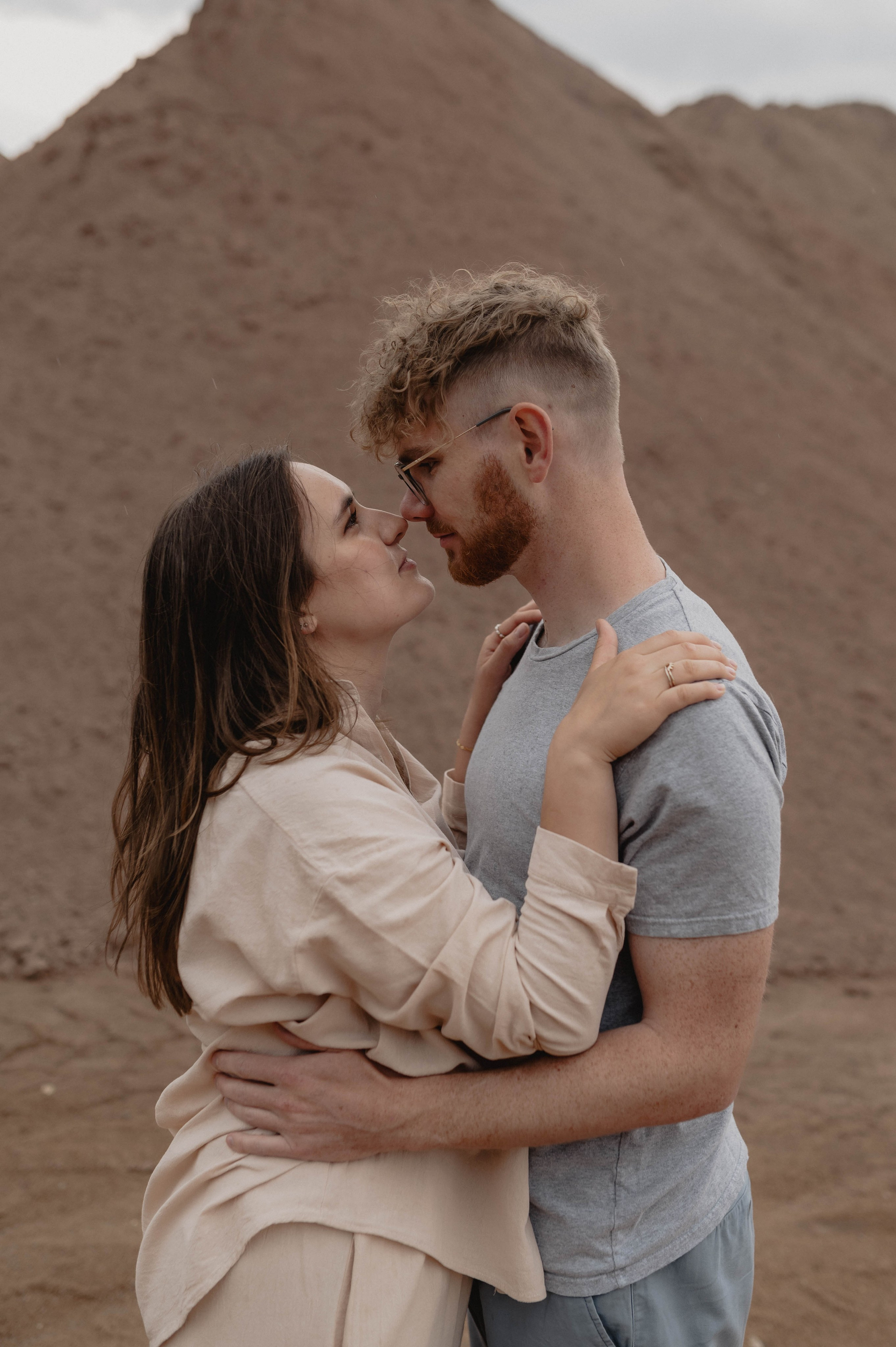 Rain & Sun | Love Story in Wolframs-Eschenbach. Фотограф в Нюрнберге Ирина Менерт из Ансбаха