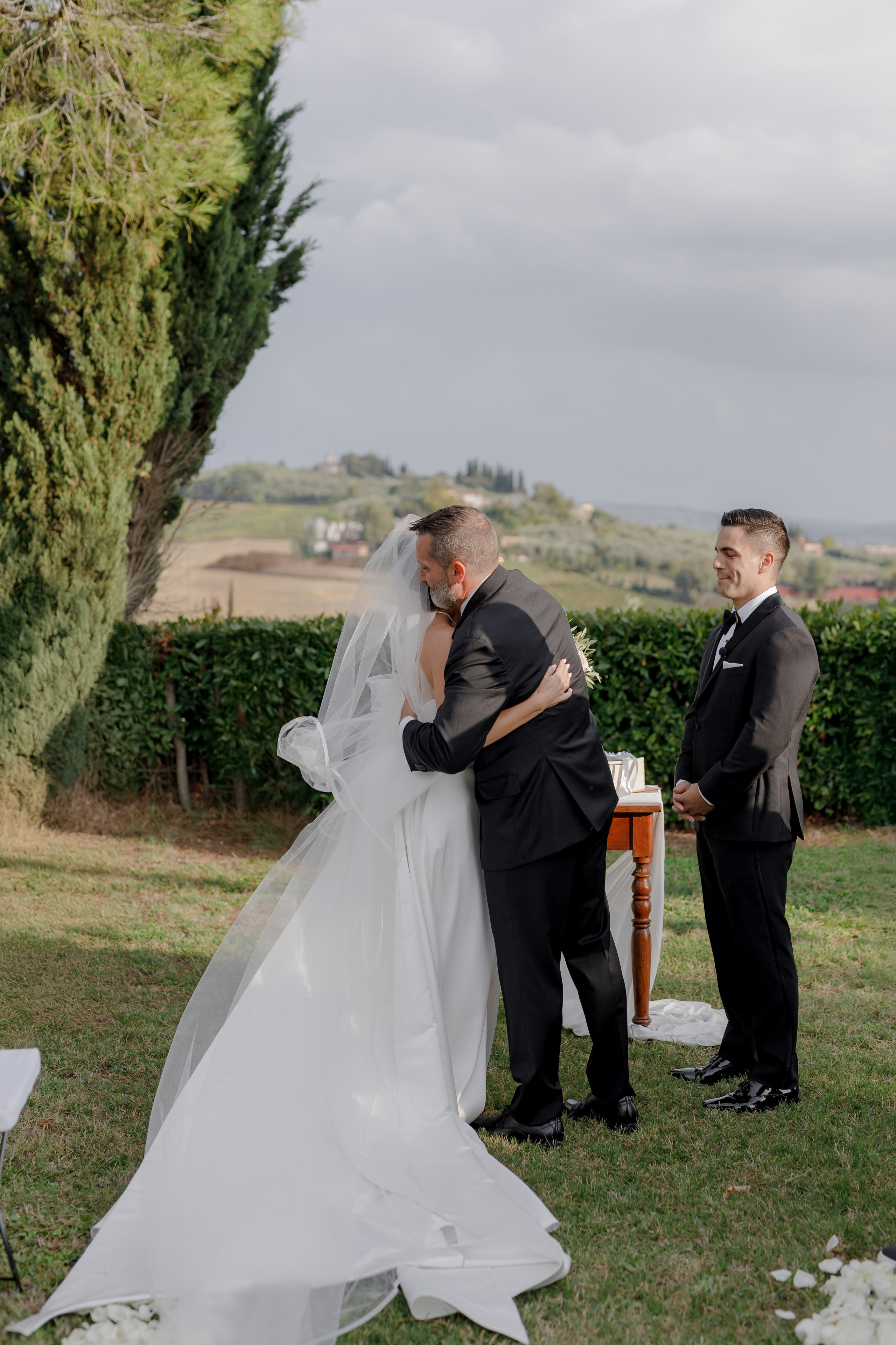 Dom&Ally. Wedding photographer Italy