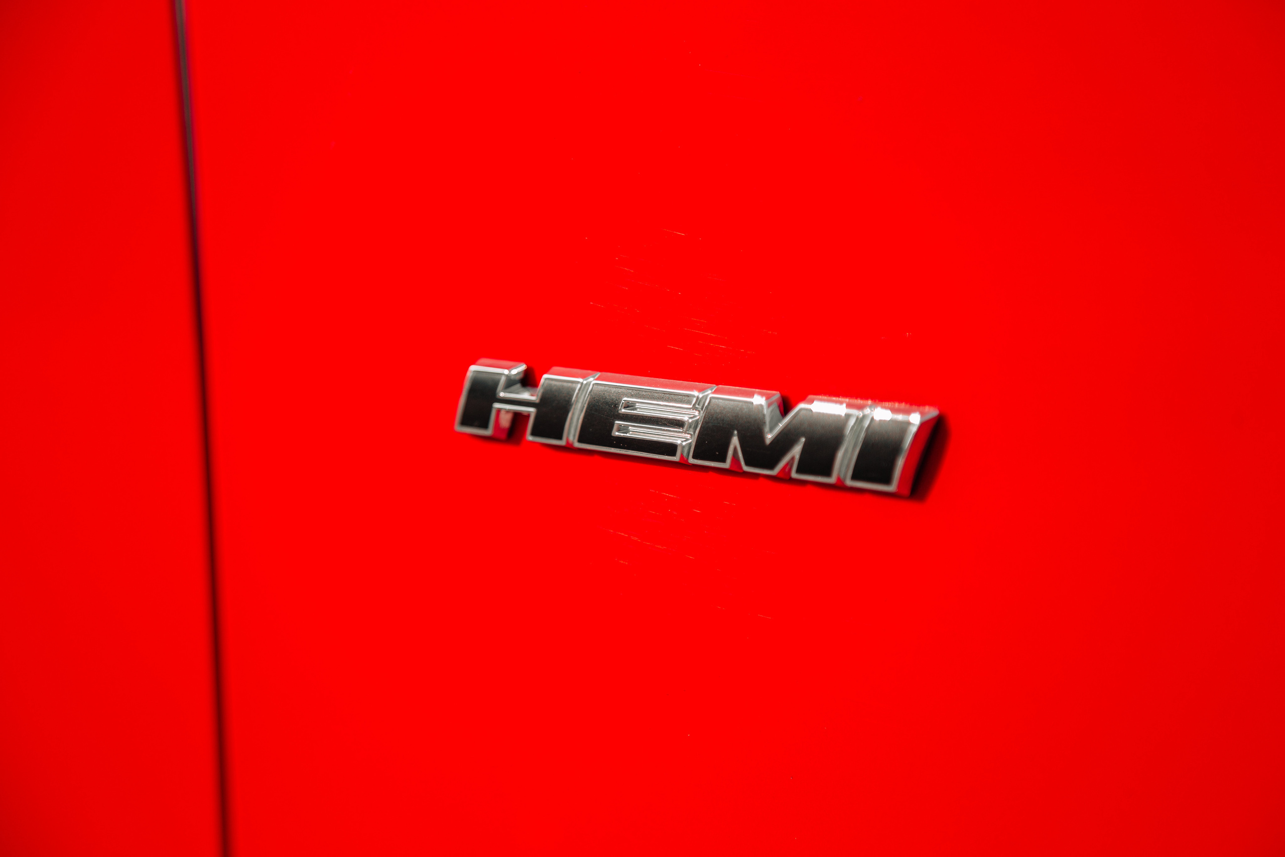 Dodge Challenger. Photographer in Paris — Vitalii Motruk