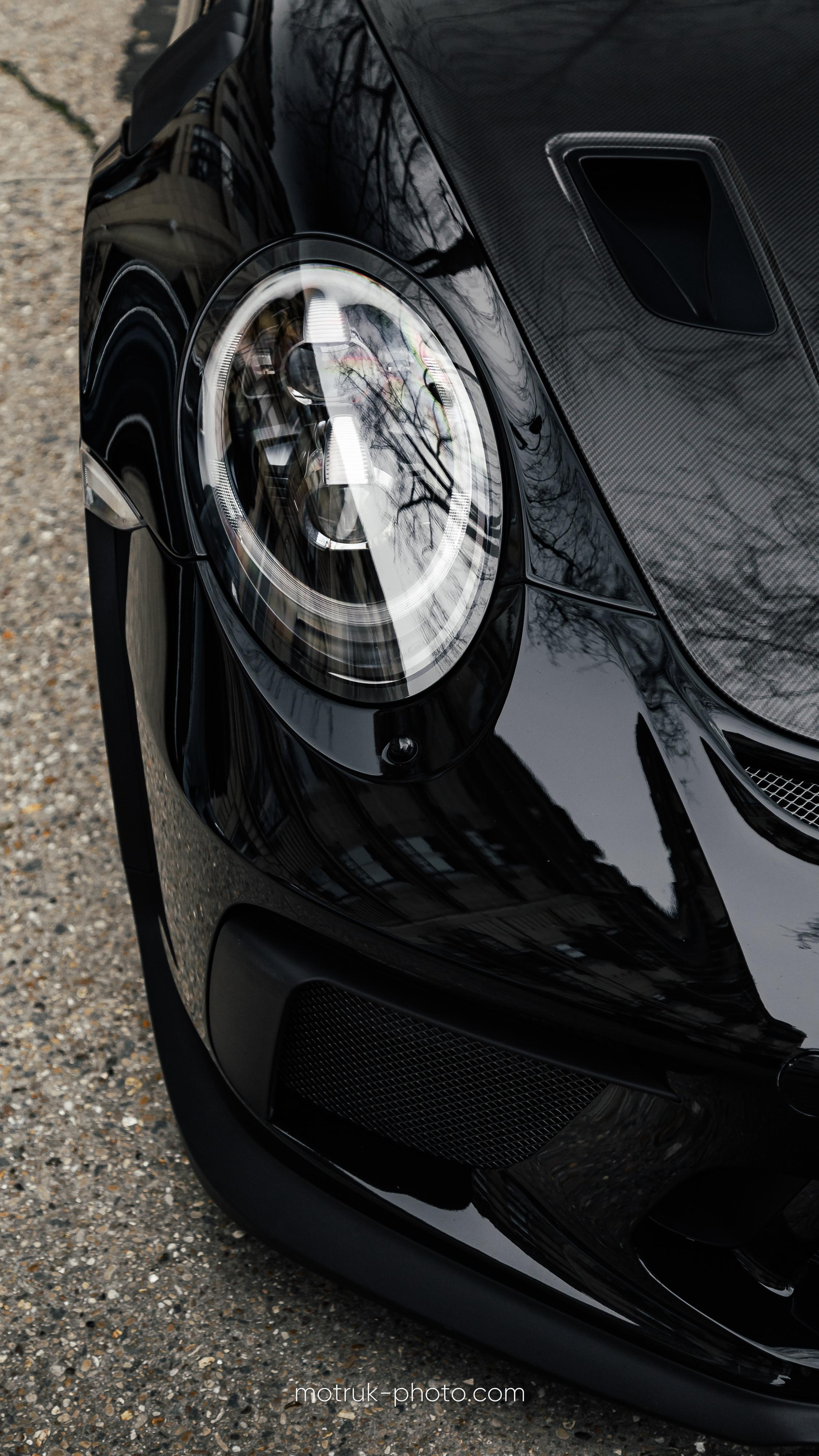 Place Vauban 23 janvier. Photographer in Paris — Vitalii Motruk