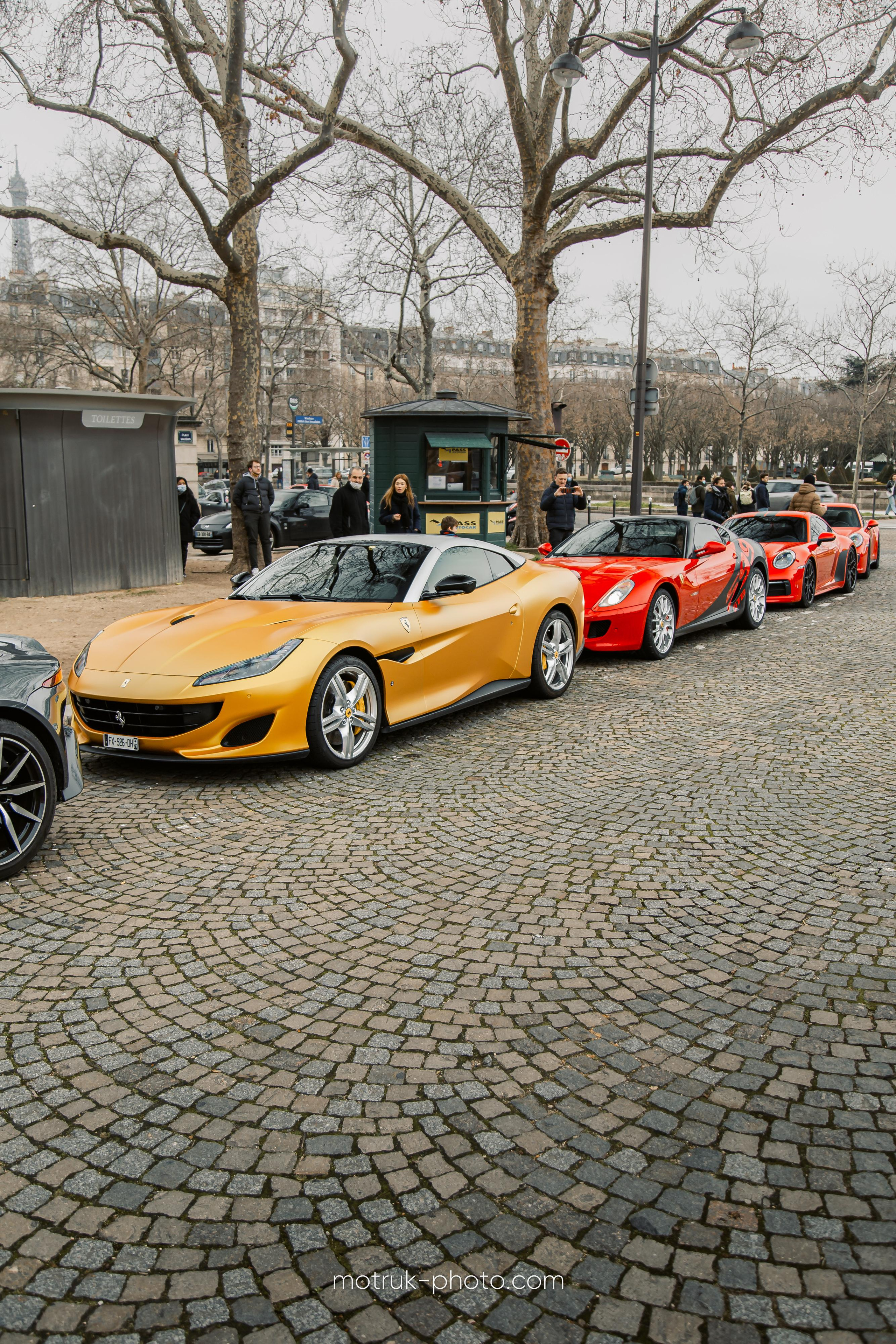 Place Vauban 23 janvier. Photographer in Paris — Vitalii Motruk