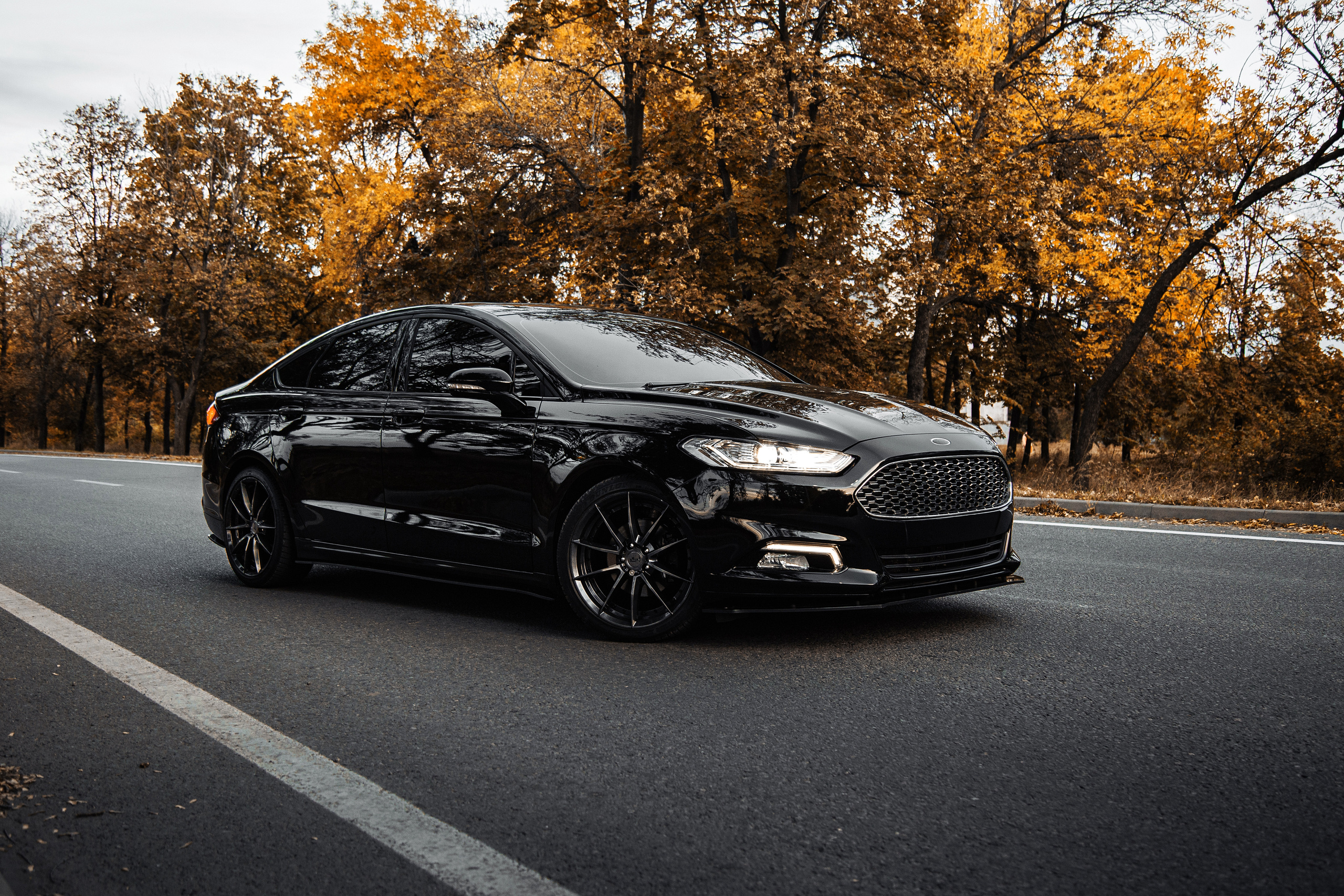 Ford Fusion. Photographer in Paris — Vitalii Motruk