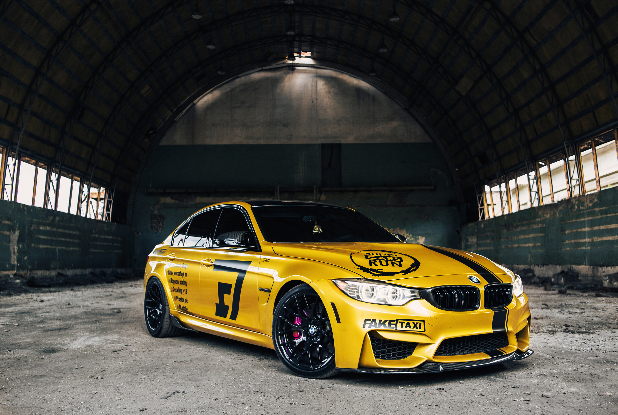 BMW M3. Photographer in Paris — Vitalii Motruk