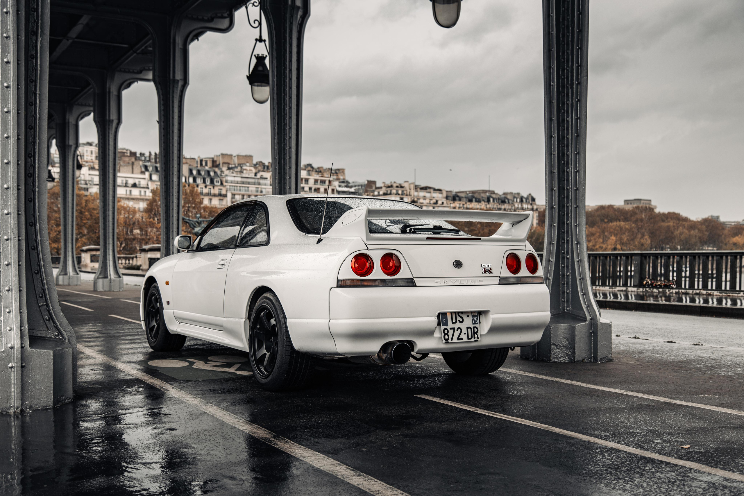 Nissan Skyline GT-R R33. Photographe de voitures à Paris — Vitalii Motruk