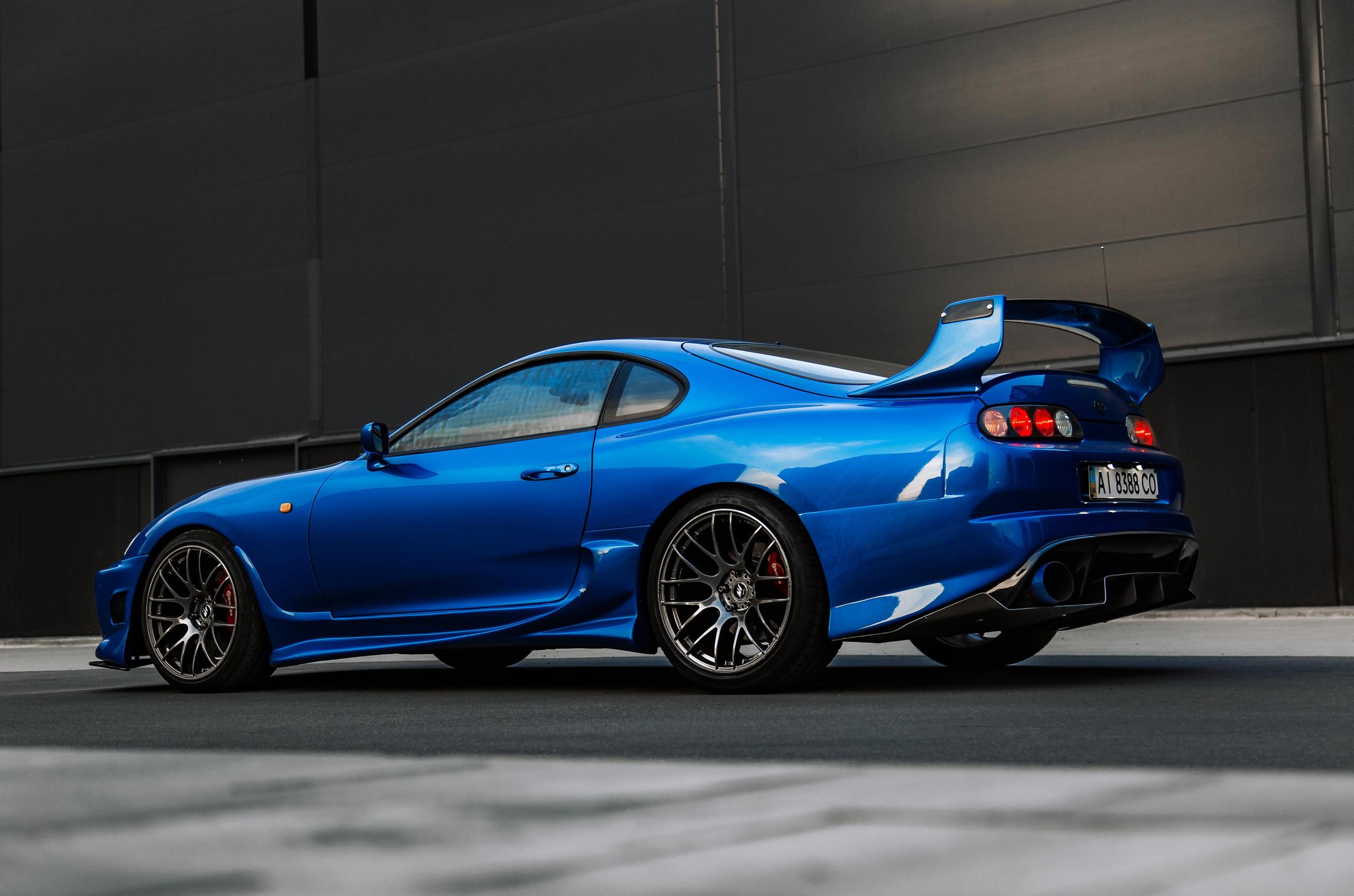 Toyota Supra A80. Photographe de voitures à Paris — Vitalii Motruk