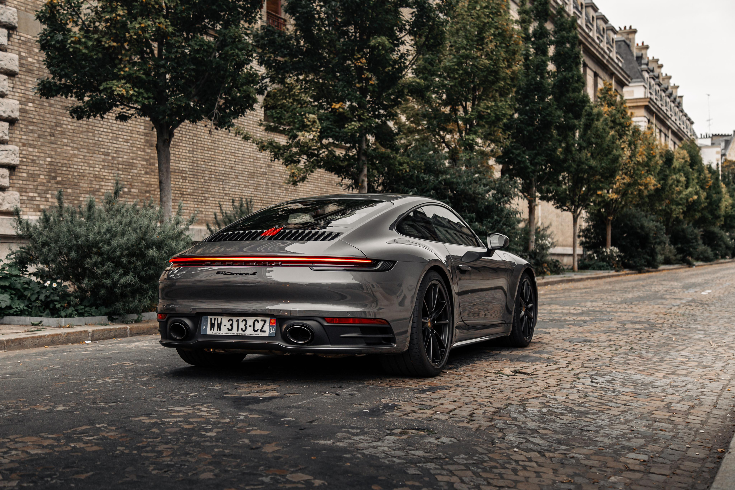 Porsche 911 Carrera S. Photographer in Paris — Vitalii Motruk
