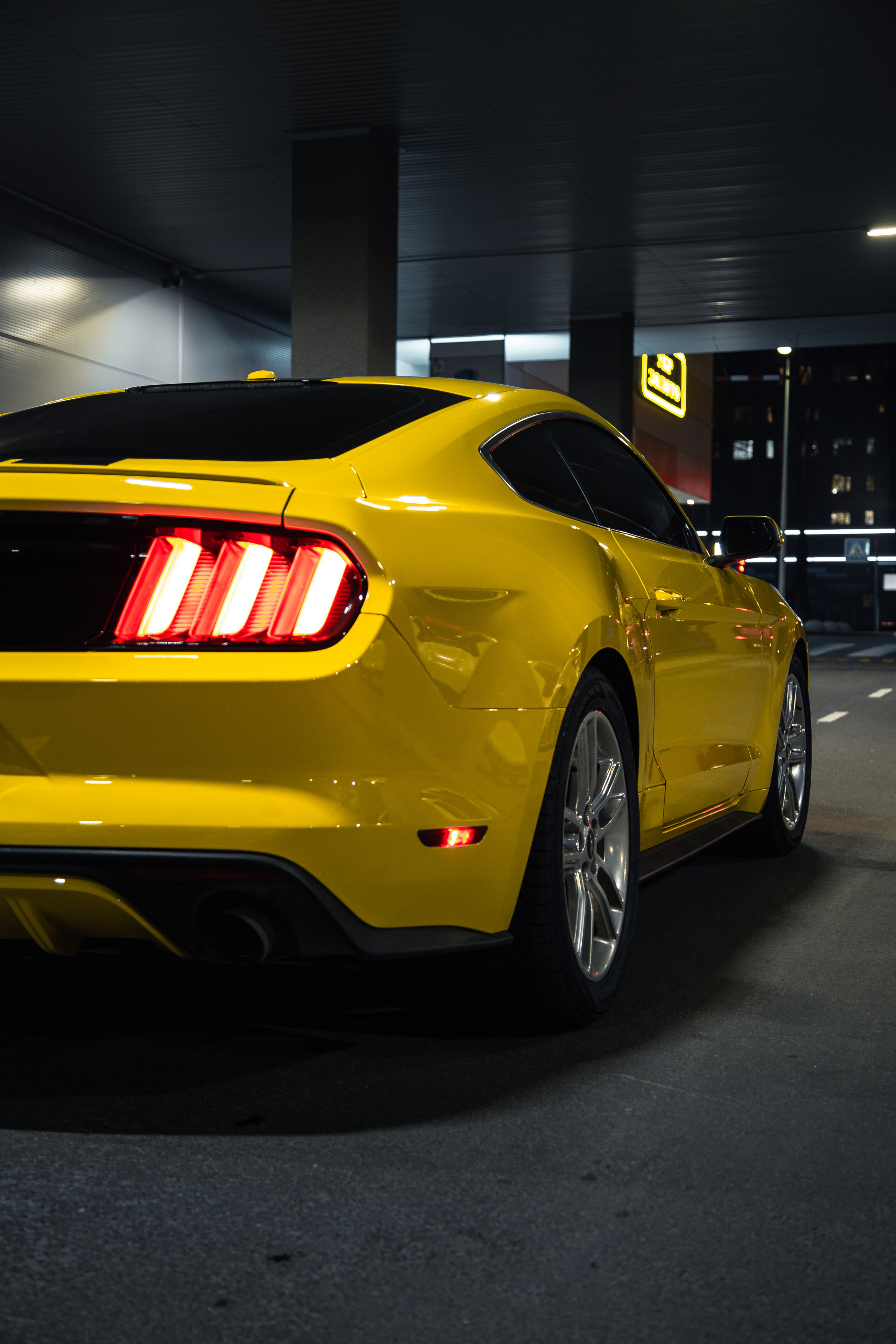 Ford Mustang. Photographe de voitures à Paris — Vitalii Motruk