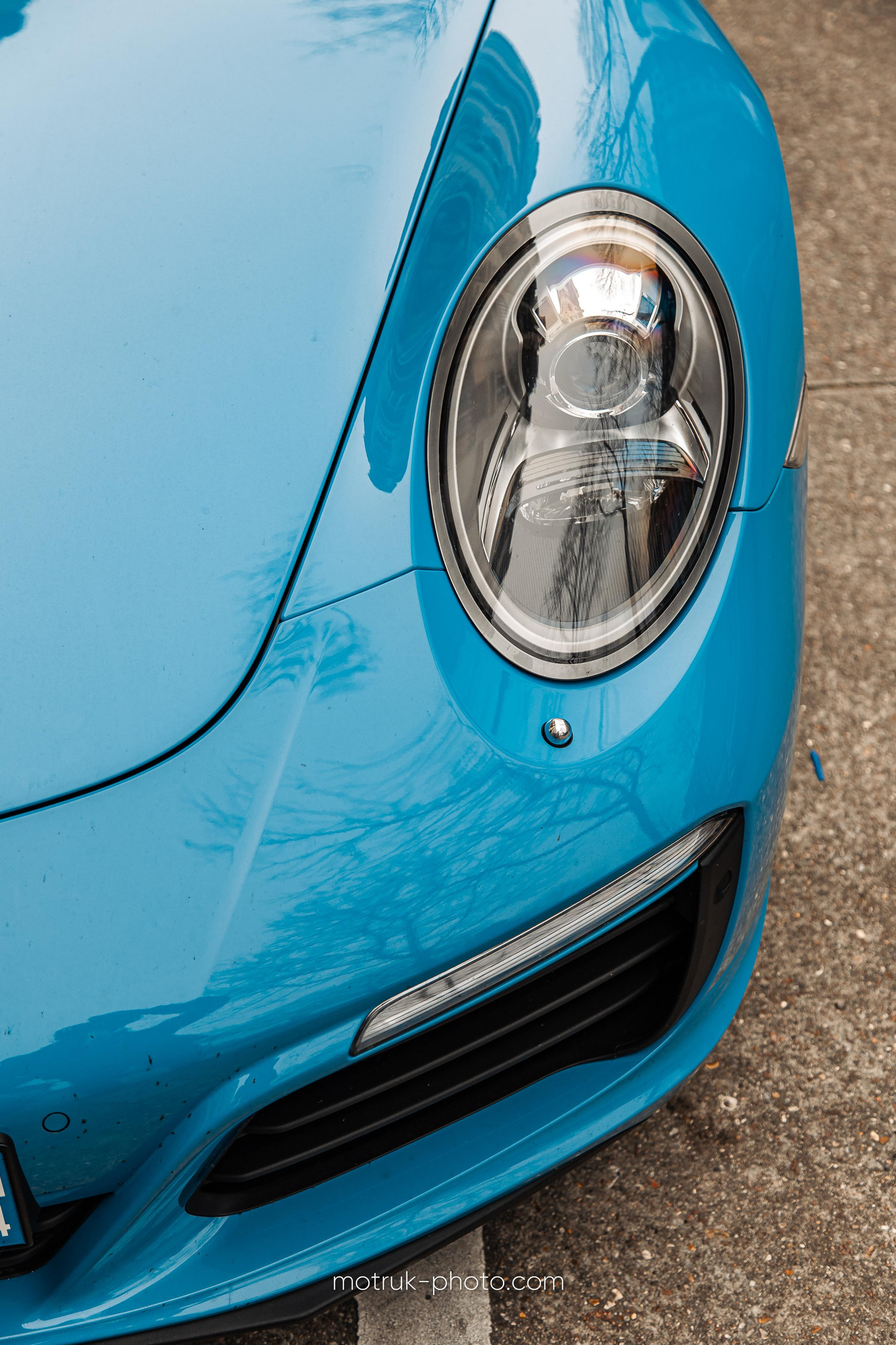 Place Vauban 23 janvier. Photographer in Paris — Vitalii Motruk