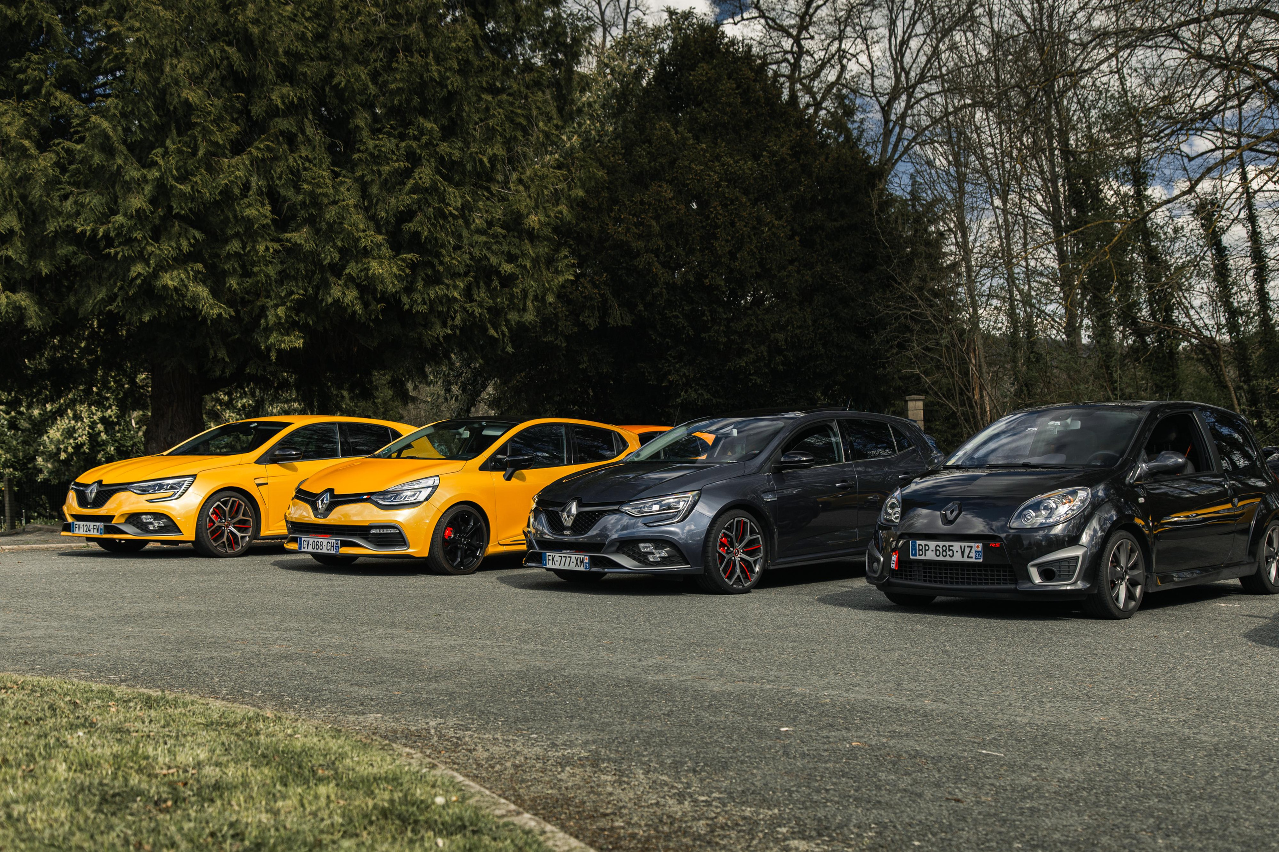 Balade avec Renault Sport. Photographer in Paris — Vitalii Motruk