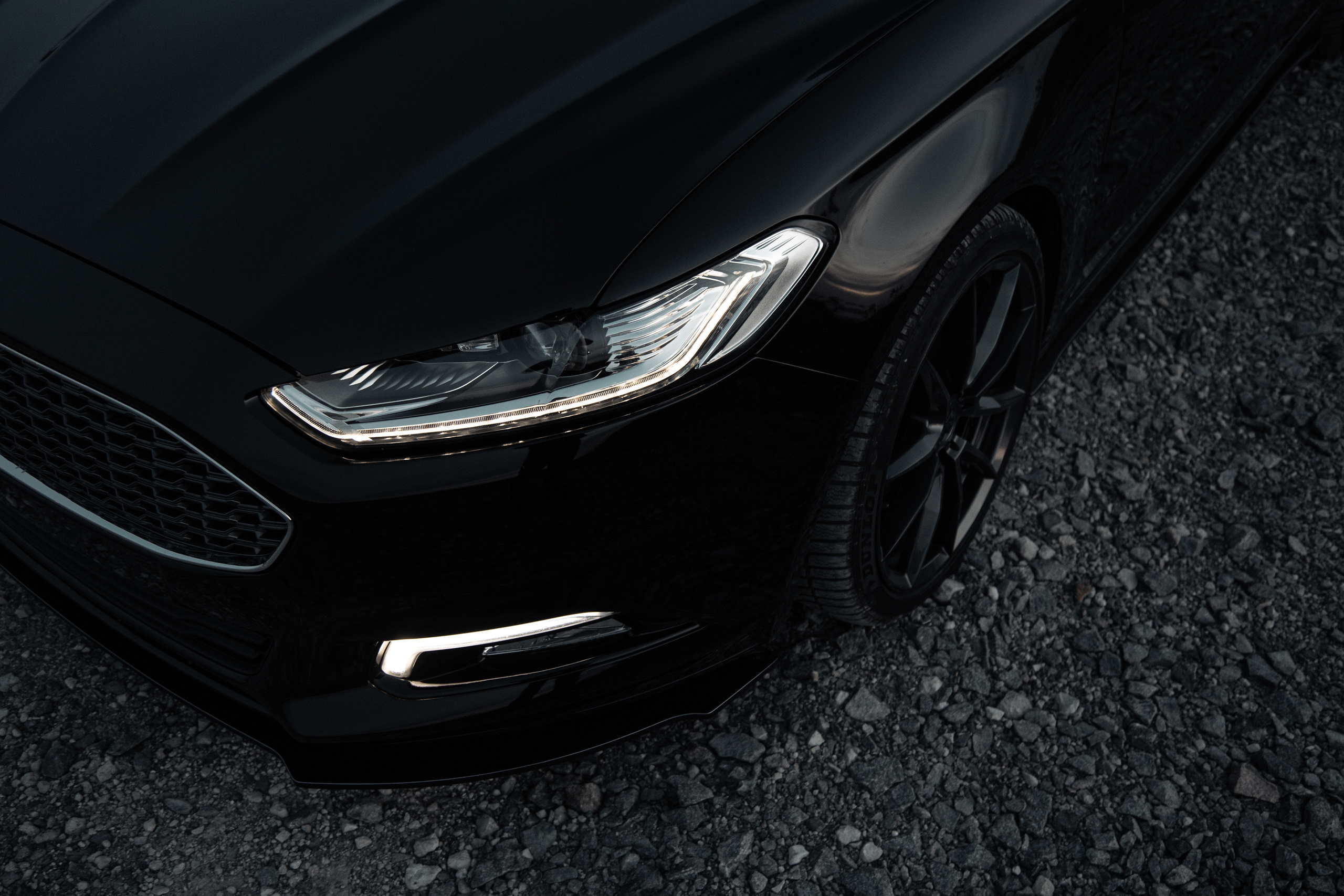 Ford Fusion. Photographer in Paris — Vitalii Motruk