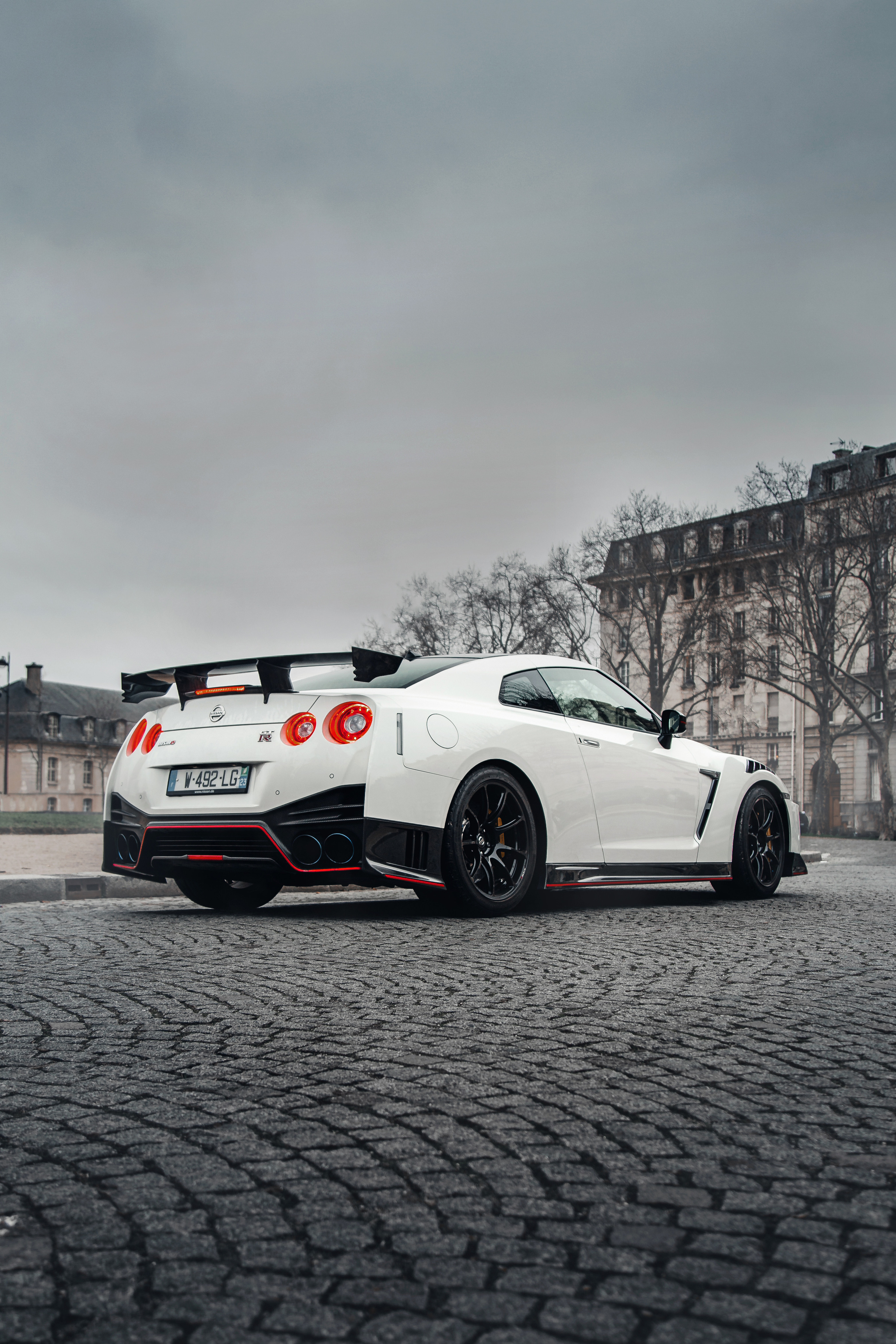 Nissan GT-R Nismo. Photographe de voitures à Paris — Vitalii Motruk