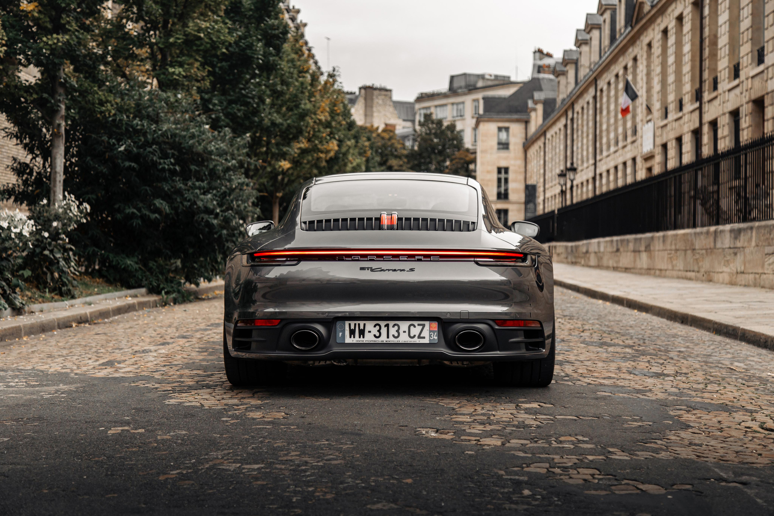 Porsche 911 Carrera S. Photographer in Paris — Vitalii Motruk