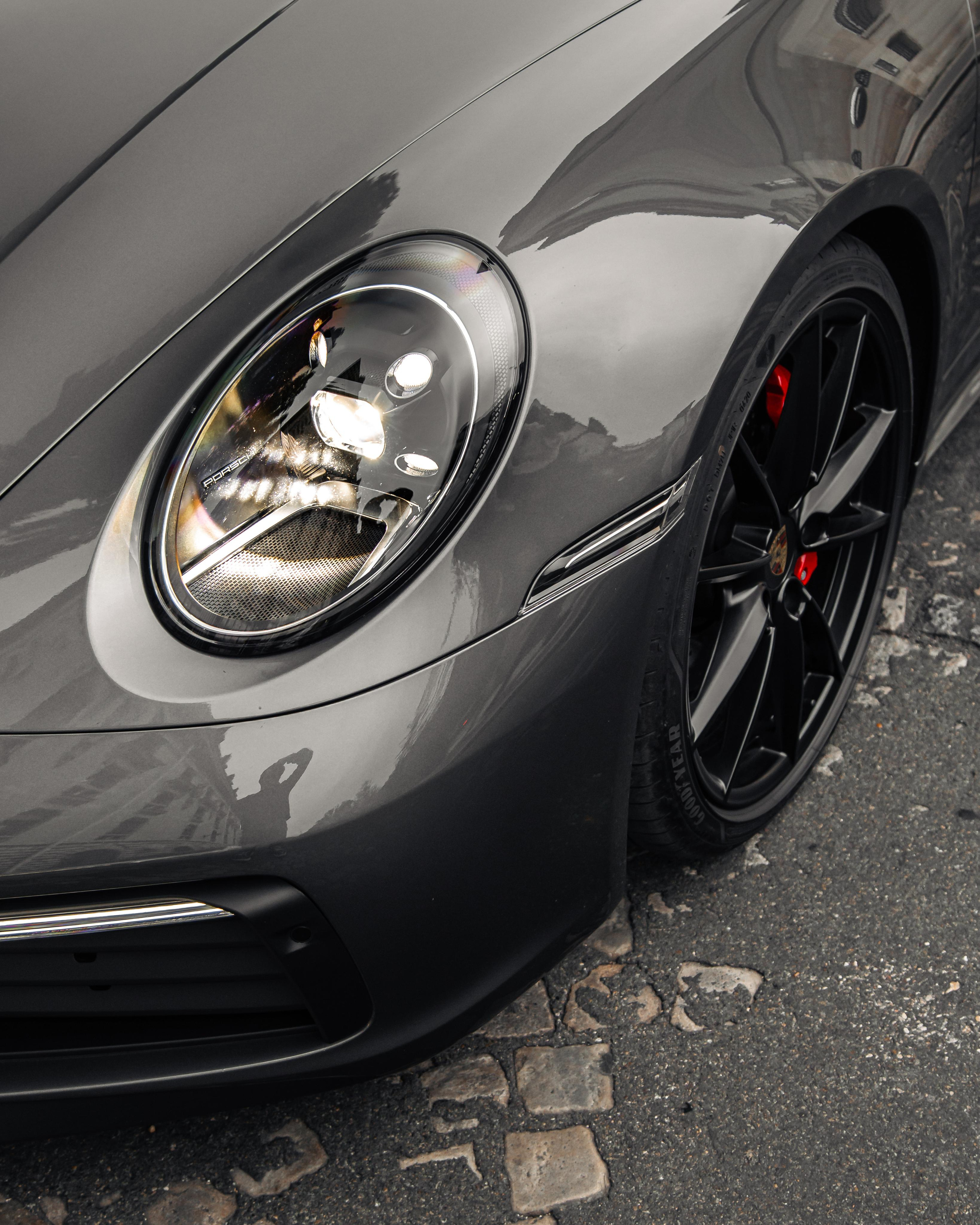 Porsche 911 Carrera S. Photographer in Paris — Vitalii Motruk