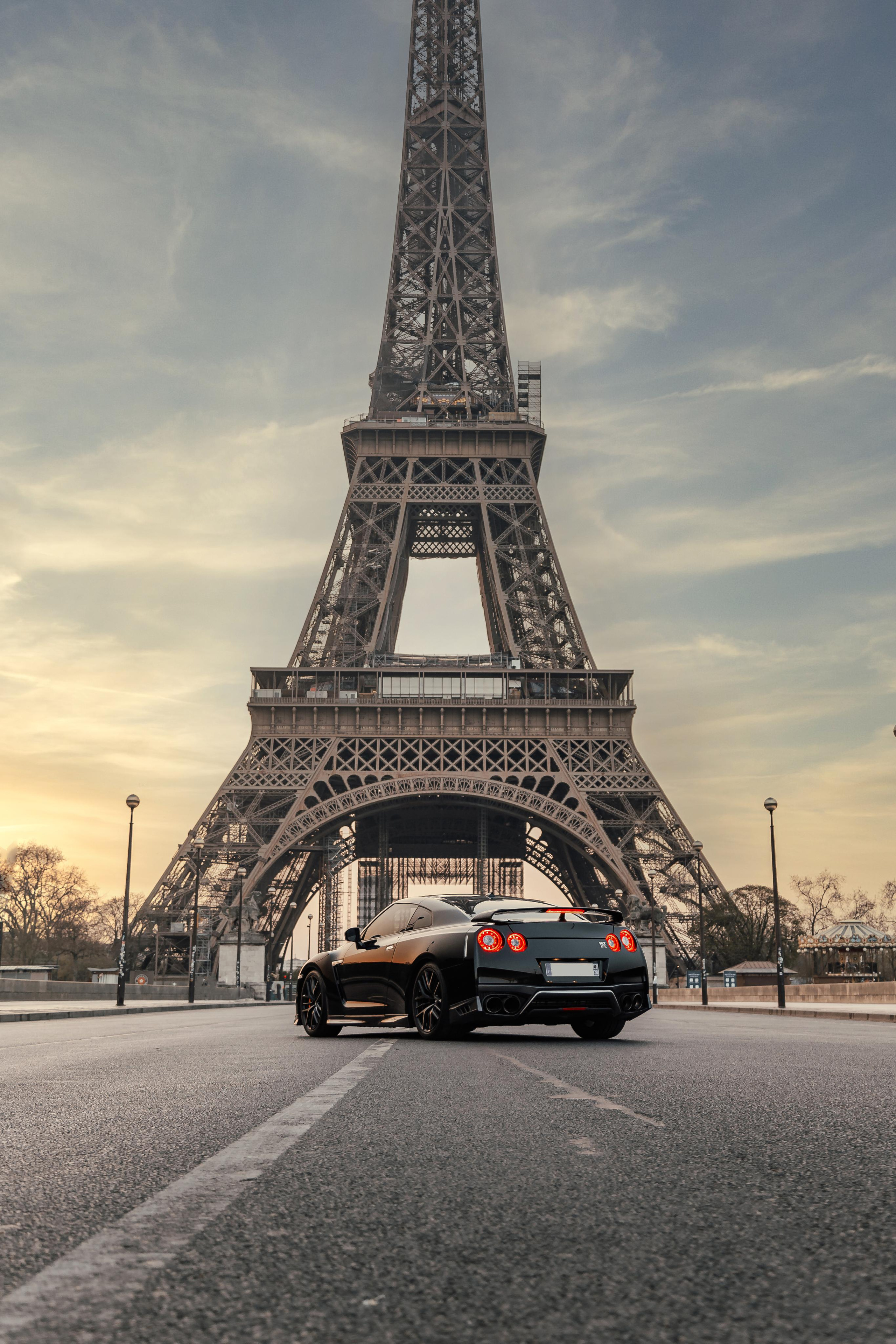 Nissan GT-R R35. Photographe de voitures à Paris — Vitalii Motruk