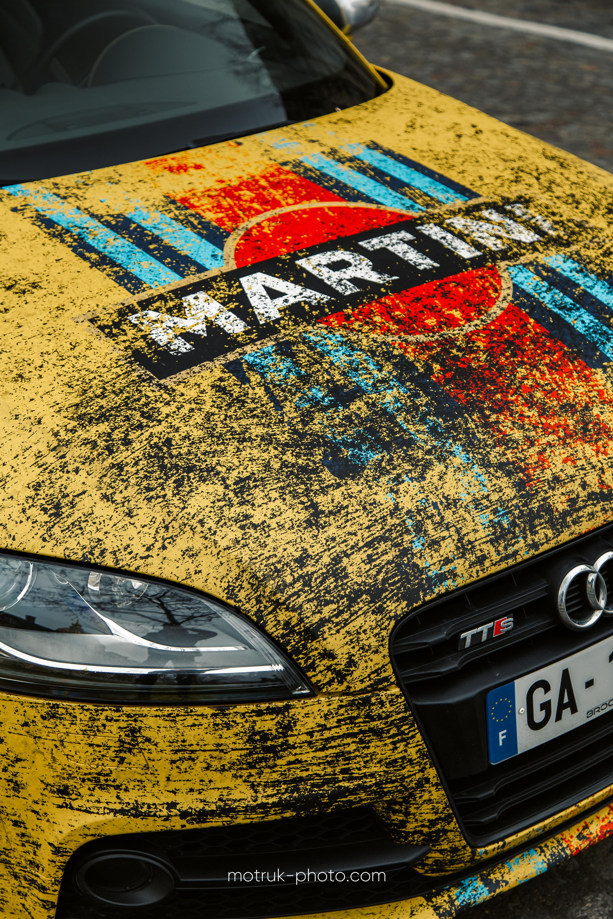 Place Vauban 23 janvier. Photographer in Paris — Vitalii Motruk