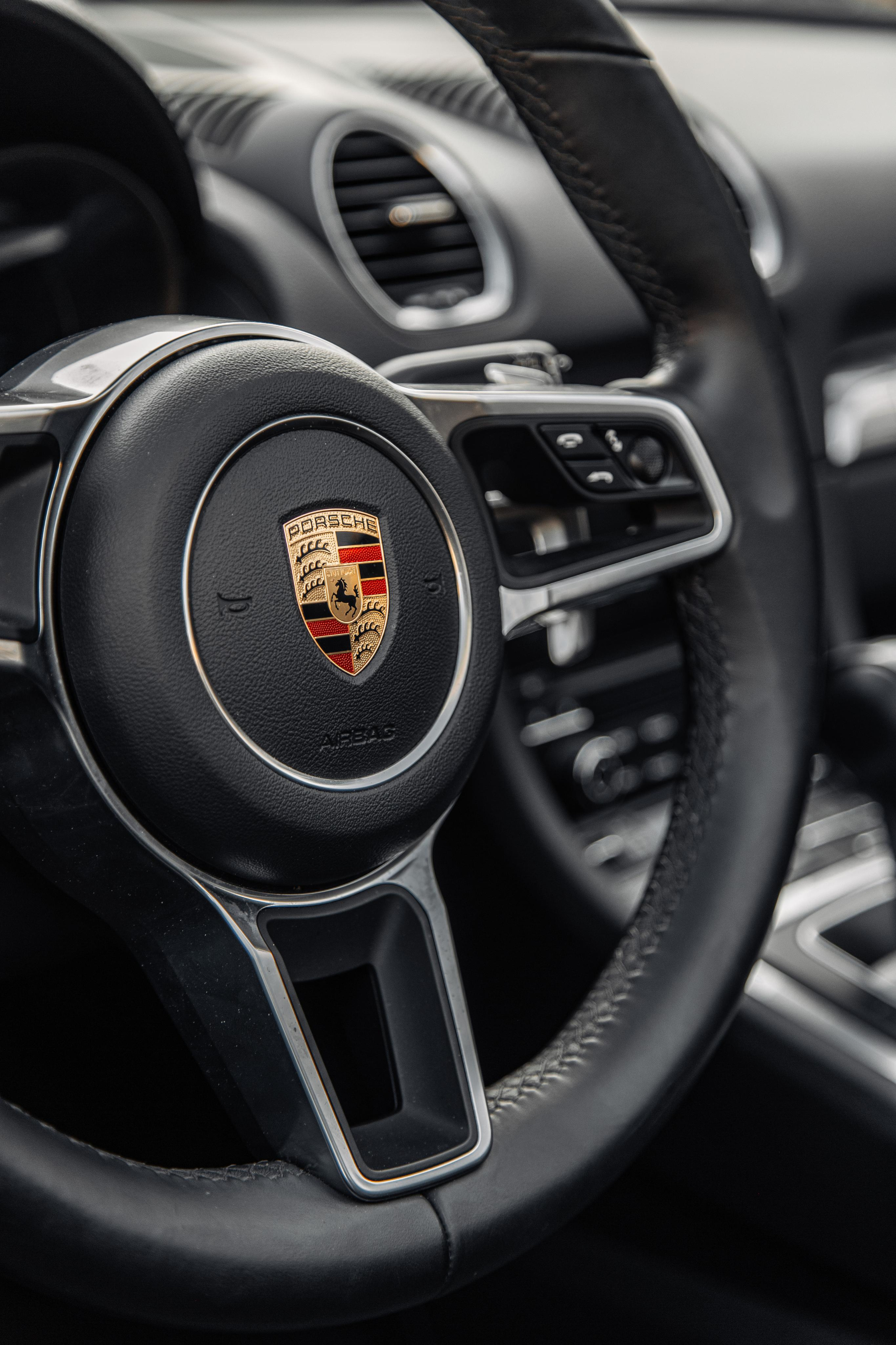 Porsche Boxter. Photographer in Paris — Vitalii Motruk