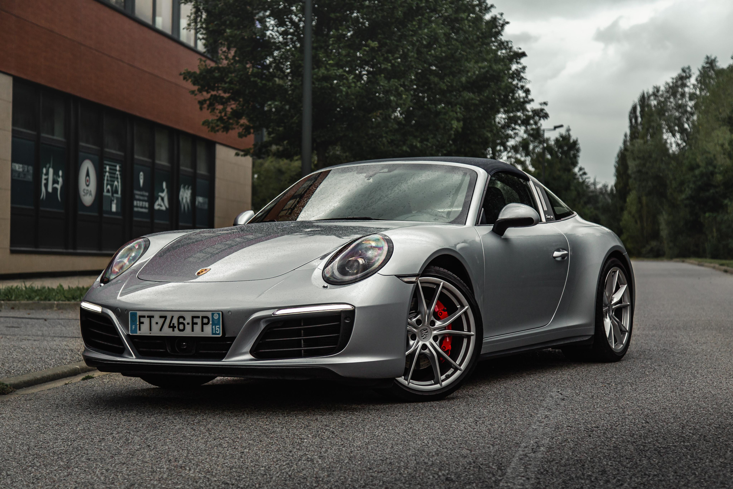 Porsche 911 Targa 4s. Photographe de voitures à Paris — Vitalii Motruk