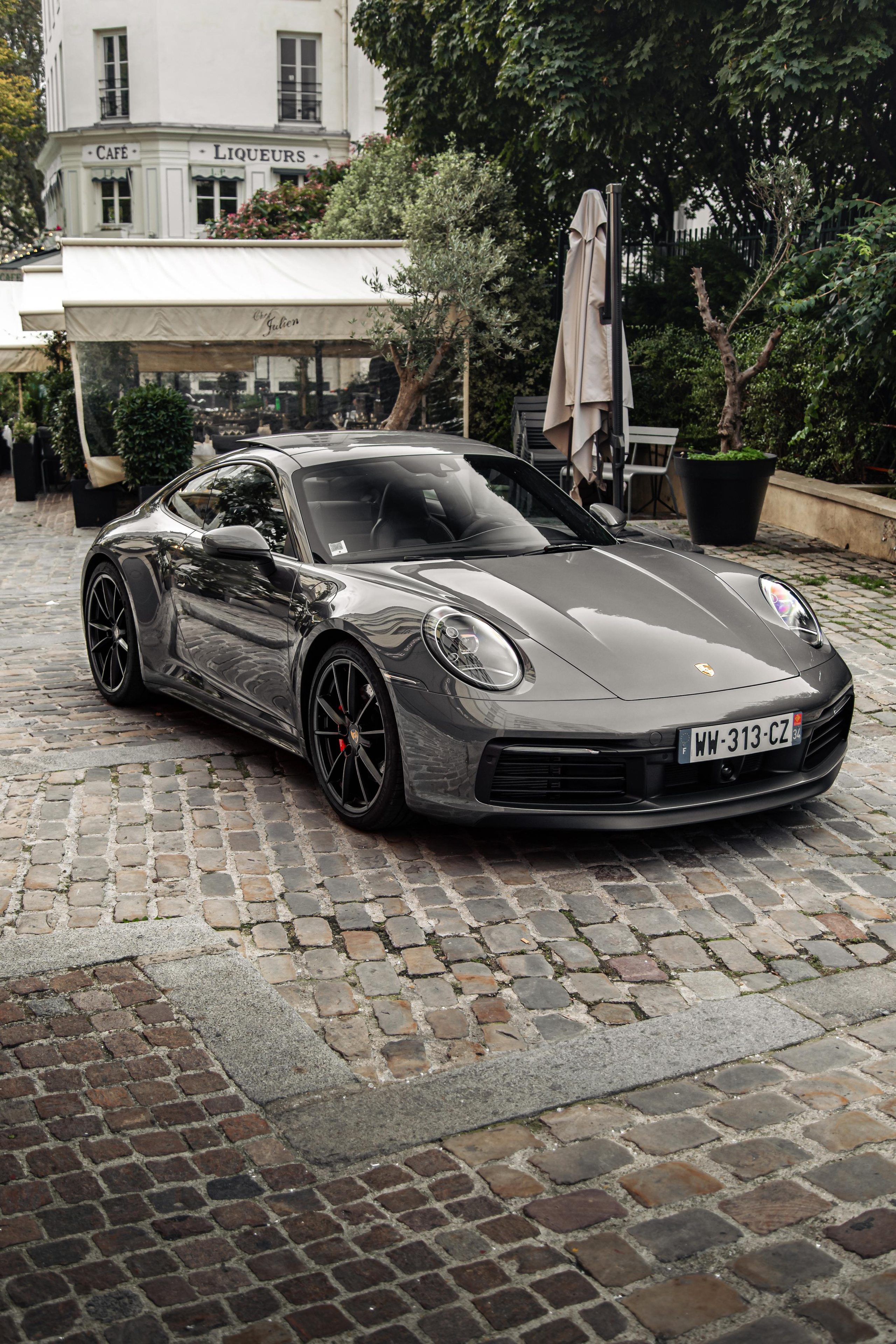Porsche 911 Carrera S. Photographer in Paris — Vitalii Motruk