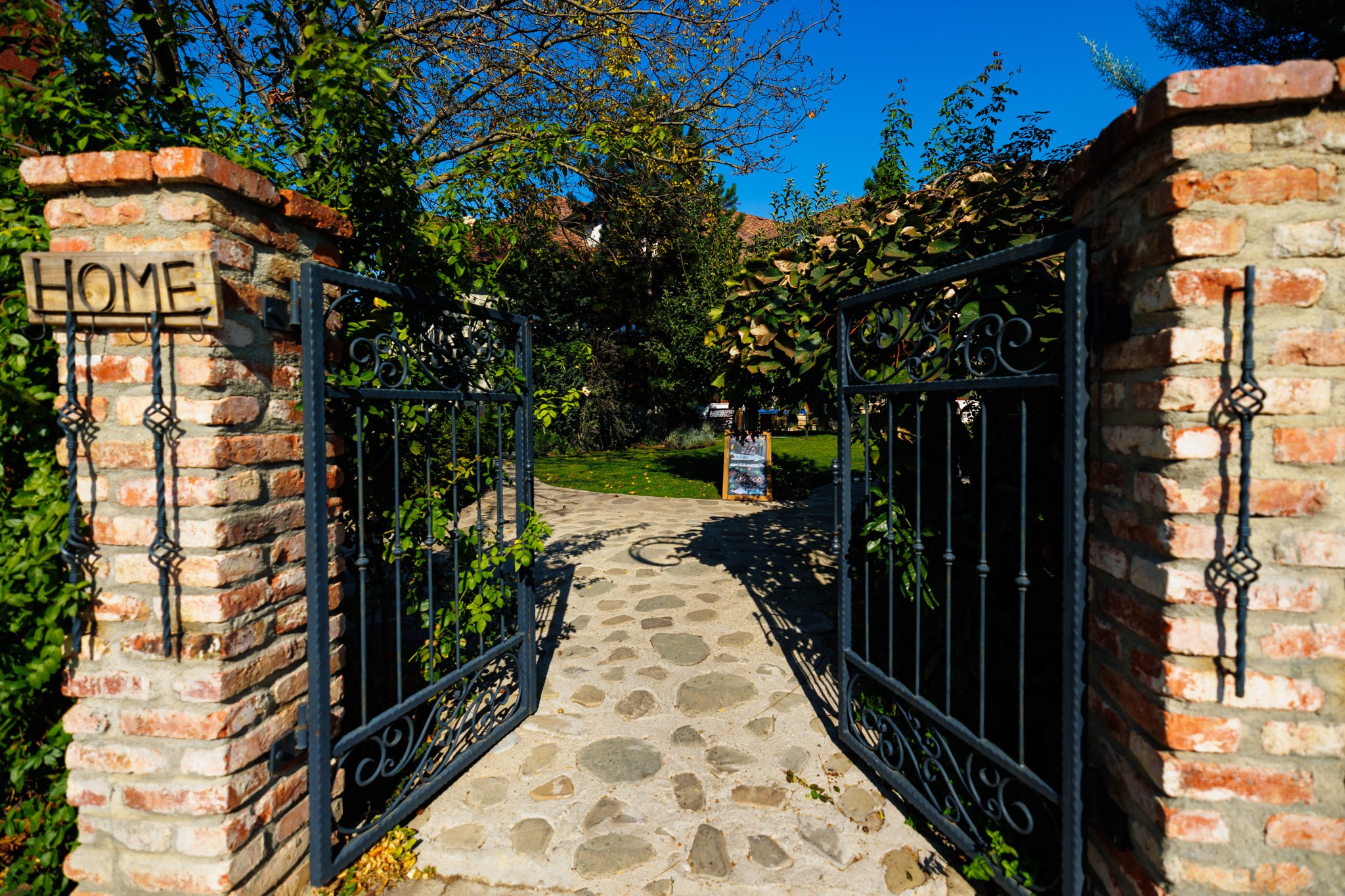 Botez Ilinca Ioana - Manu Ivanciu. Wedding Photographer in Bucharest — Manu Ivanciu