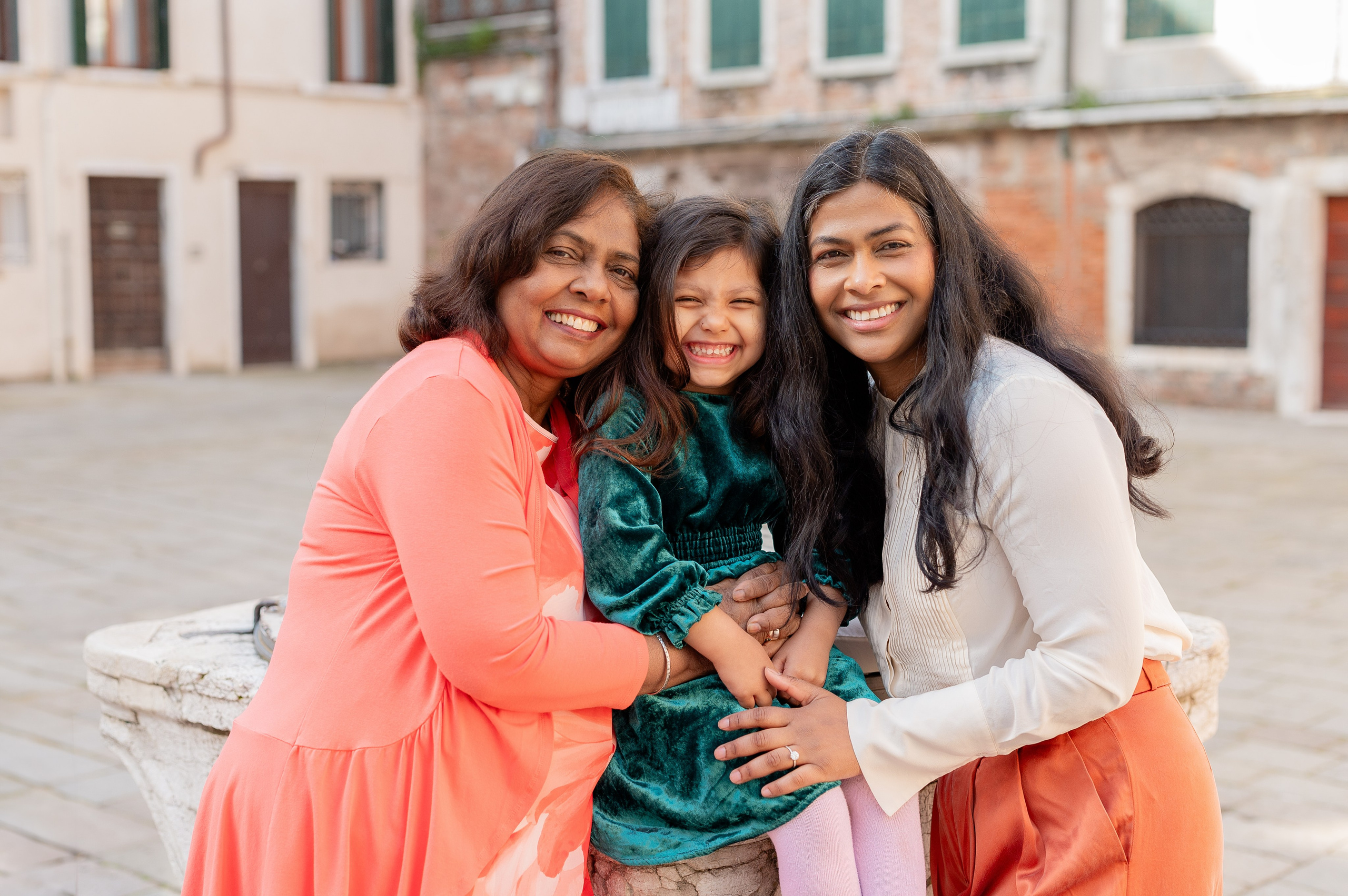 Family photoshoot in Venice. Photographer in Venice Anna Terzi