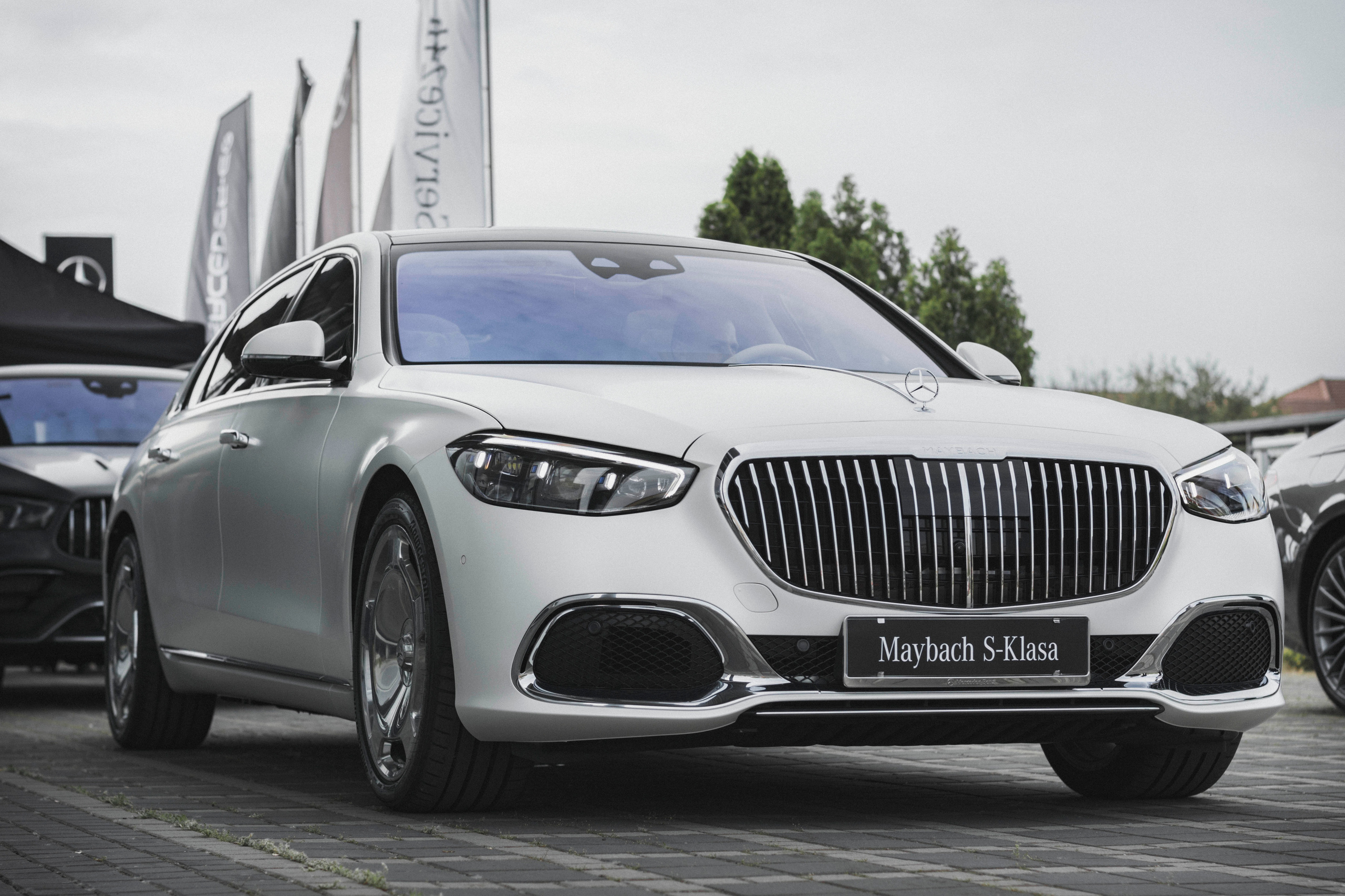 Autosaloni. Жуков Студио