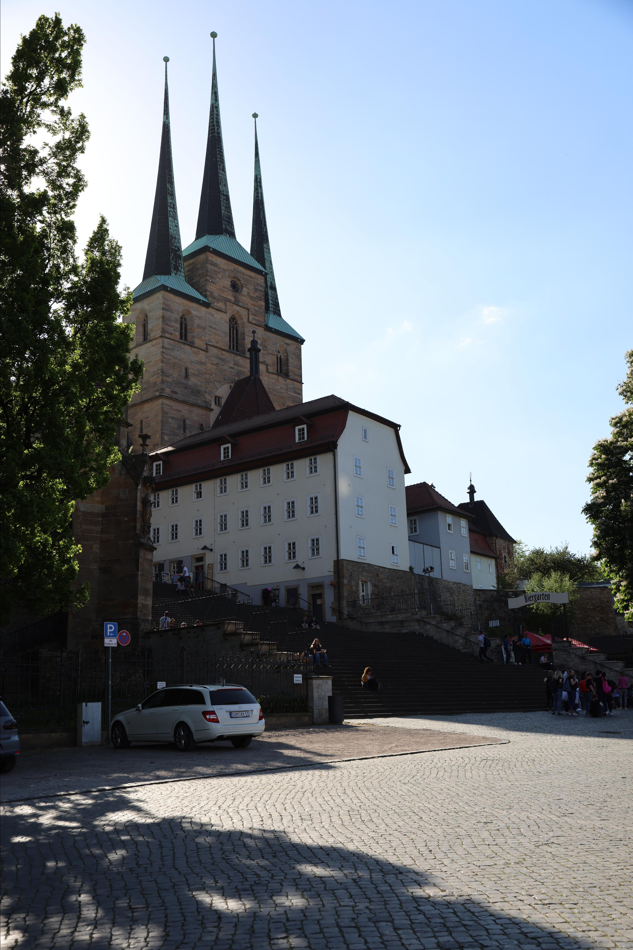 ERFURT. Natalia Bogdanovska. Films et photographie corporate en France