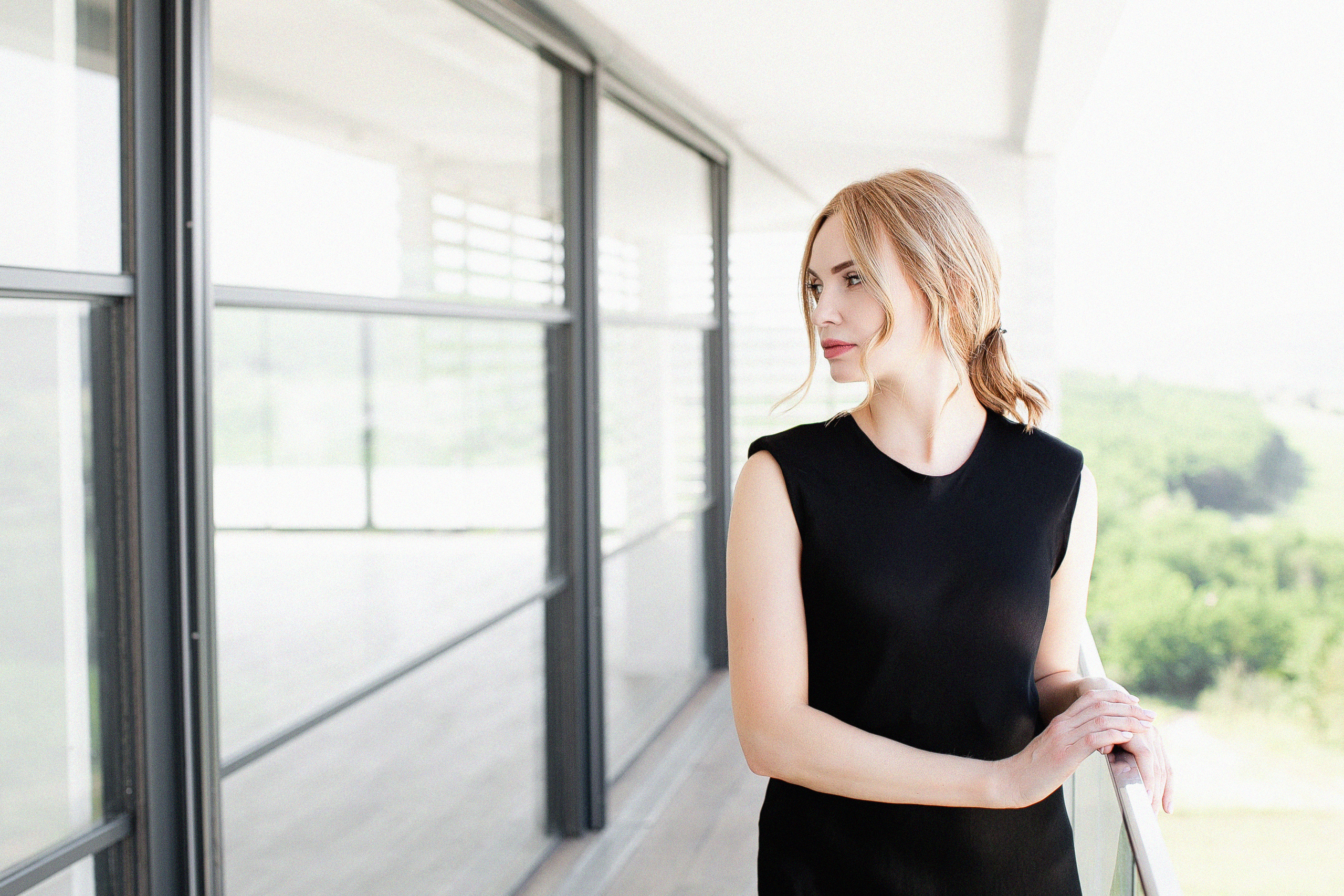 Lady. Iurkovski PHOTOGRAPHY in Europe. Luxury destination weddings and events