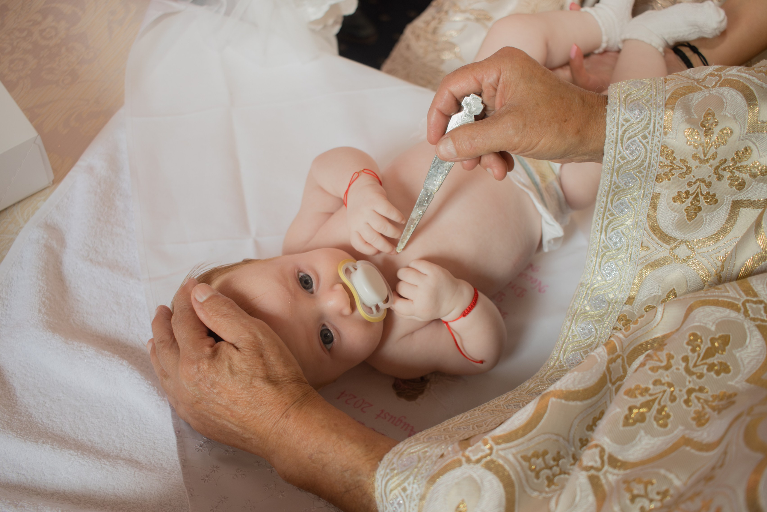 Eva Ioana. Fotograf si videograf — evenimente si studio