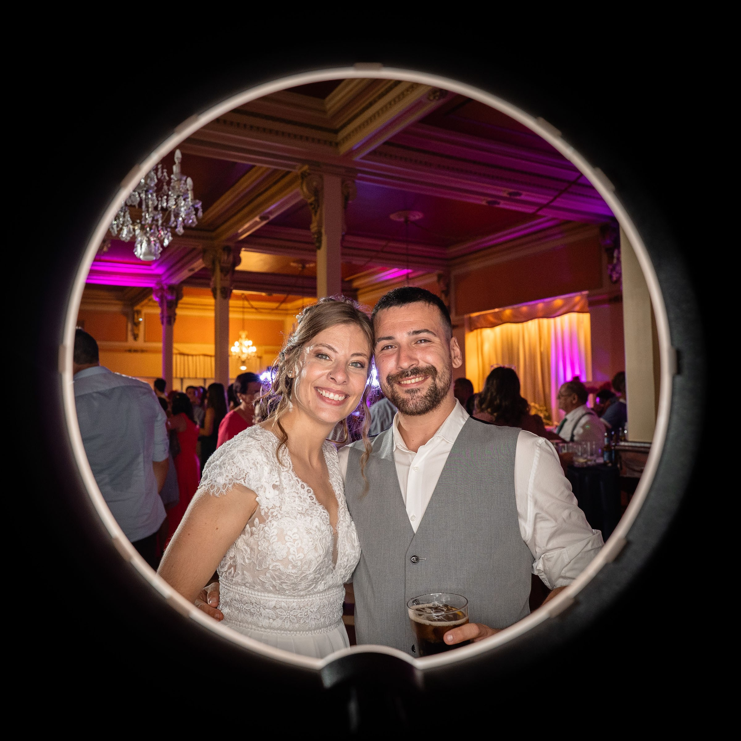 Photocircle y fotos de boda de Andrea y Jose en el Casino de Huesca. PIXLOVE - Fotógrafos de bodas Huesca Pirineos Zaragoza