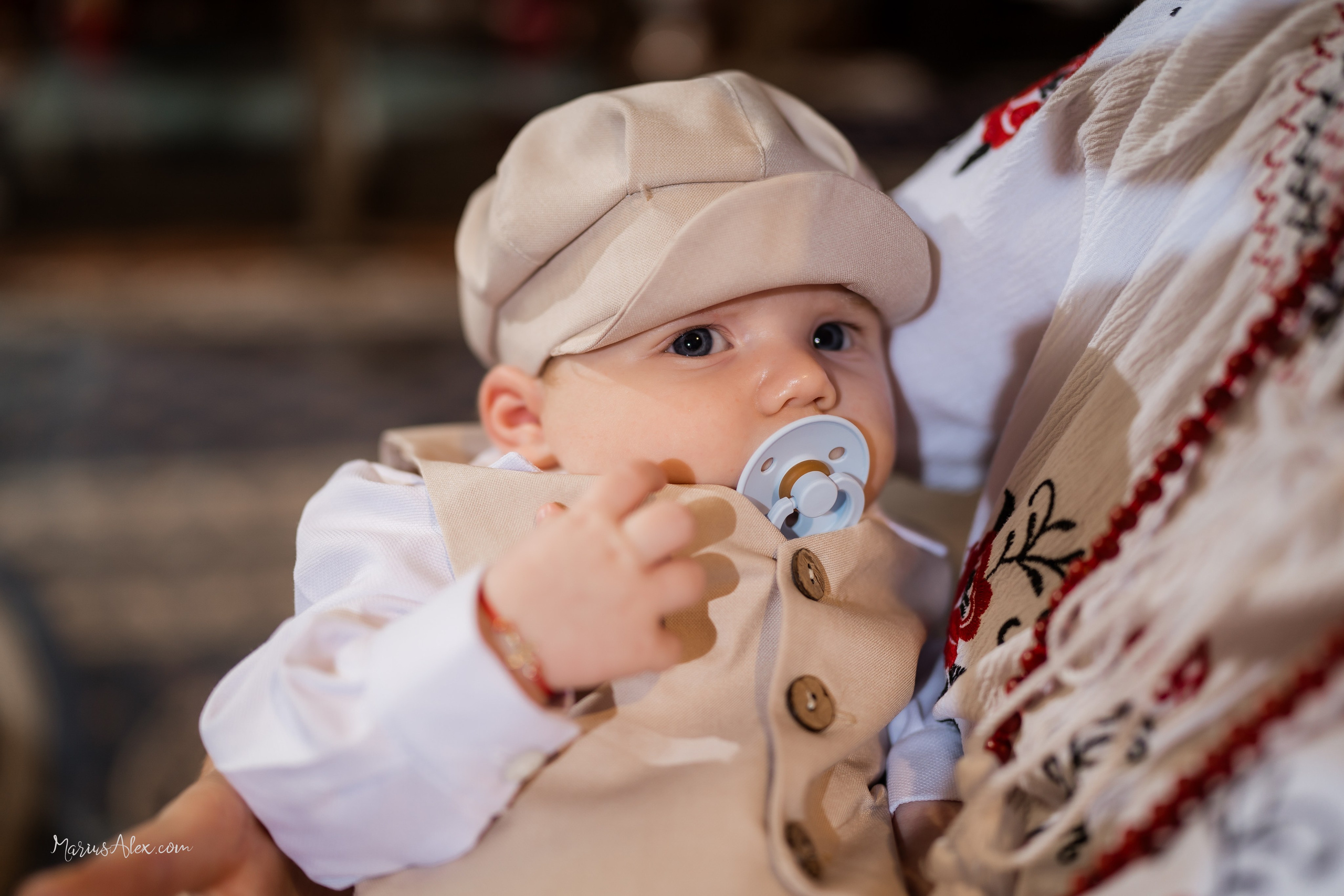 Botezul micutului Victor Dragos. Marius Alex fotograf de eveniment si portret din Suceava