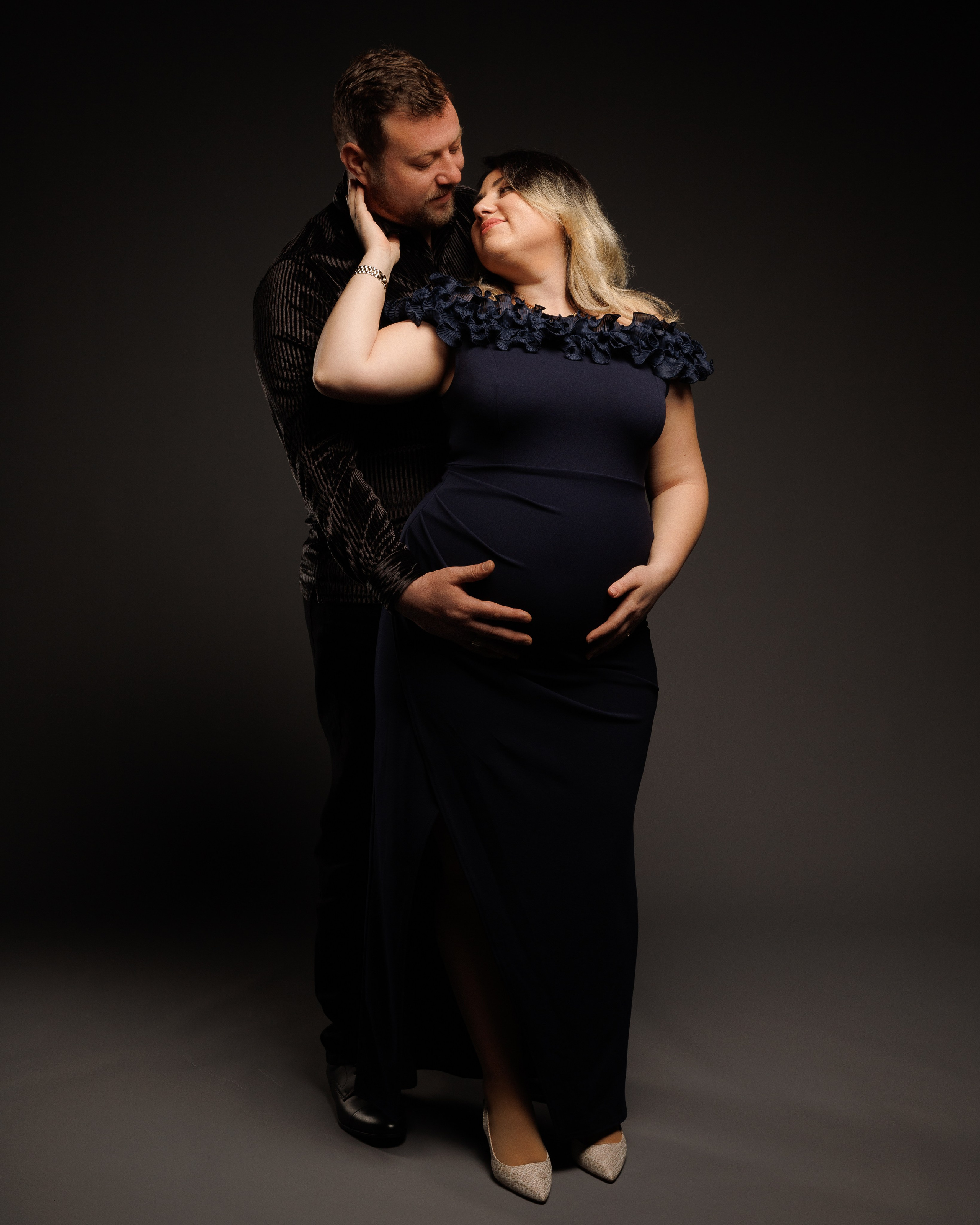 Maternity. Https://valphoto.wfolio.pro/