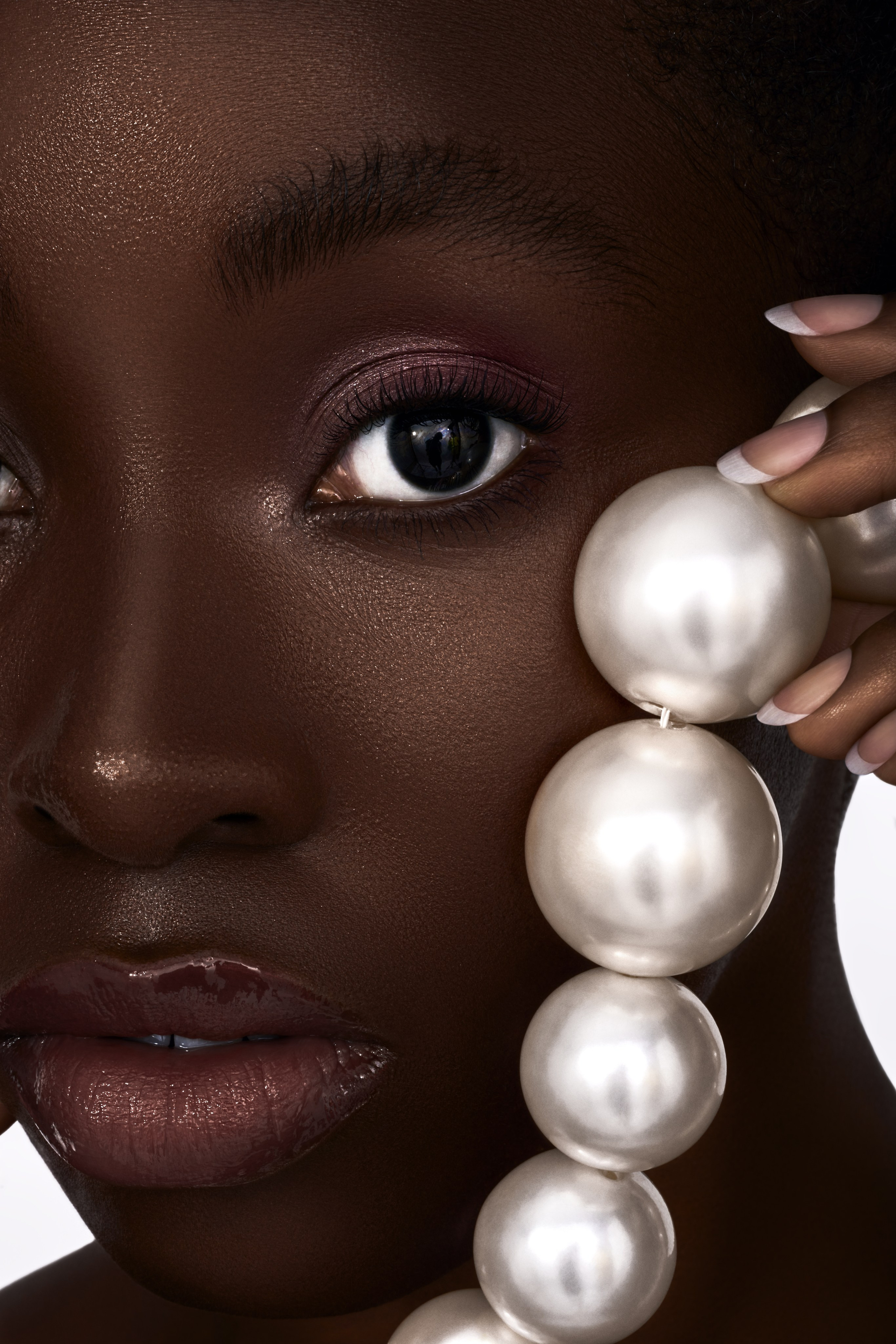 High-End Retouching | Retoque Fotográfico Profissional | Beyond Creative. Produtora de Vídeo e Fotografia Cinematográfica | Beyond Creative 20 Portugal Lisboa