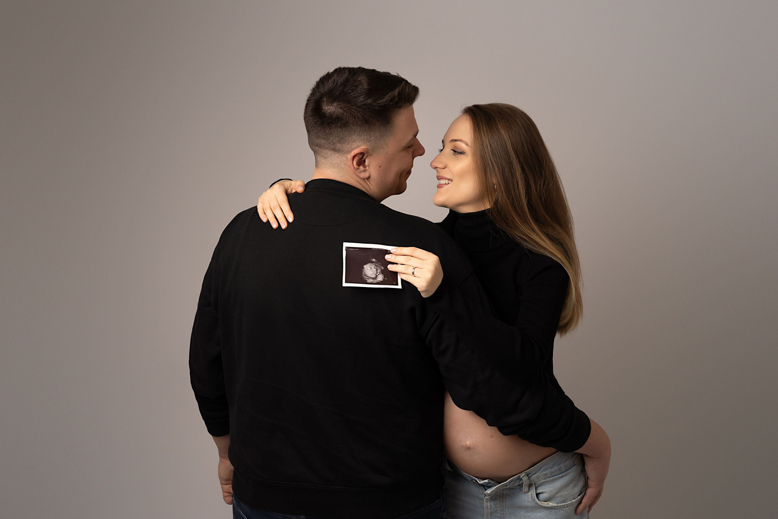 Maternitate. Fotograf maternitate, nou-născuți și familie în Cluj-Napoca | Roxana Rusu