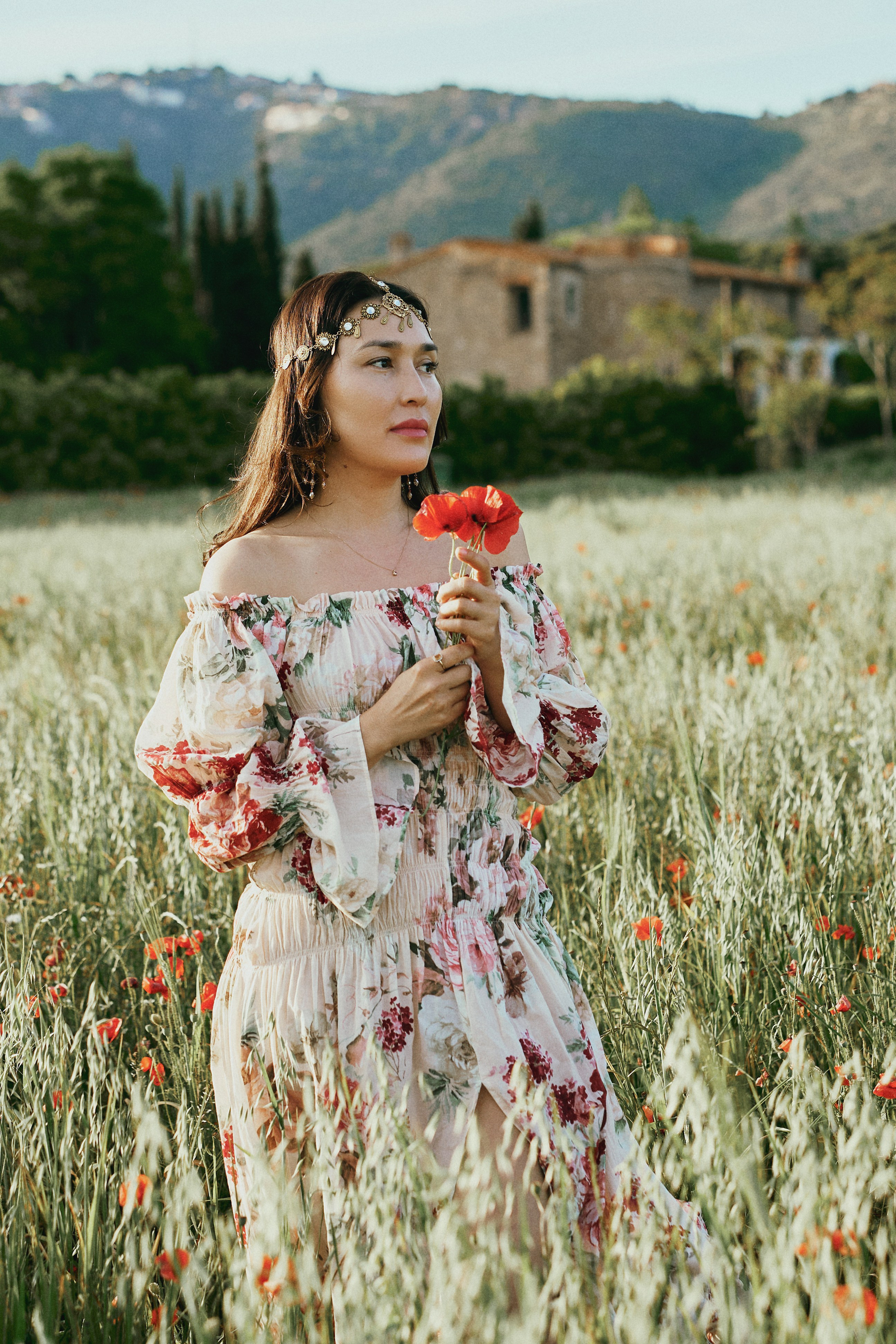 Кунсулу. Дочь Степей. Маки. Фотограф в Барселоне Жанна Захарченко