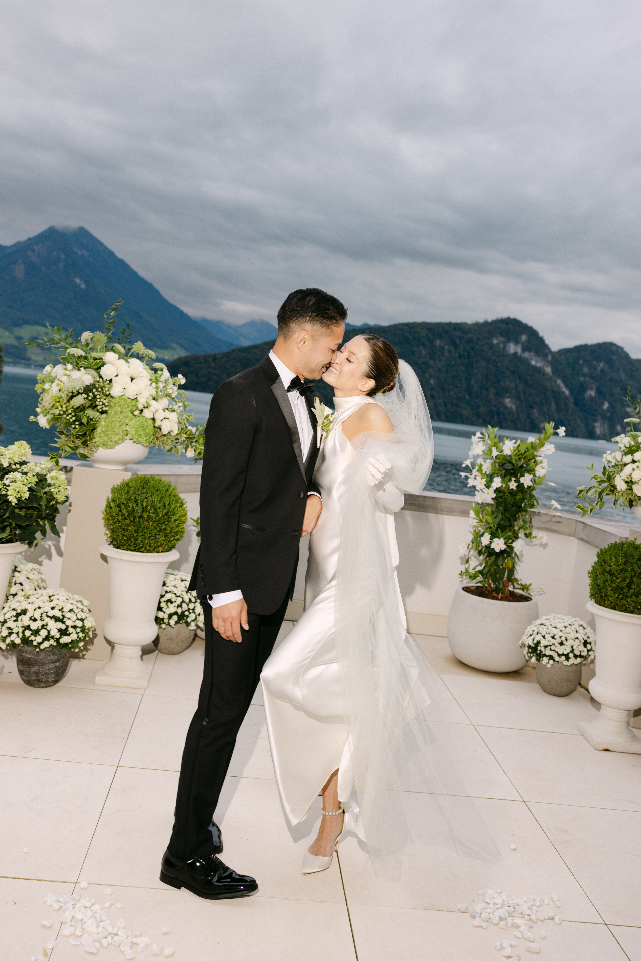 Intimate wedding at Parkhotel Vitznau on Lake Lucerne. Wedding and Family Photographer Switzerland and Italy. Valeria Diaz