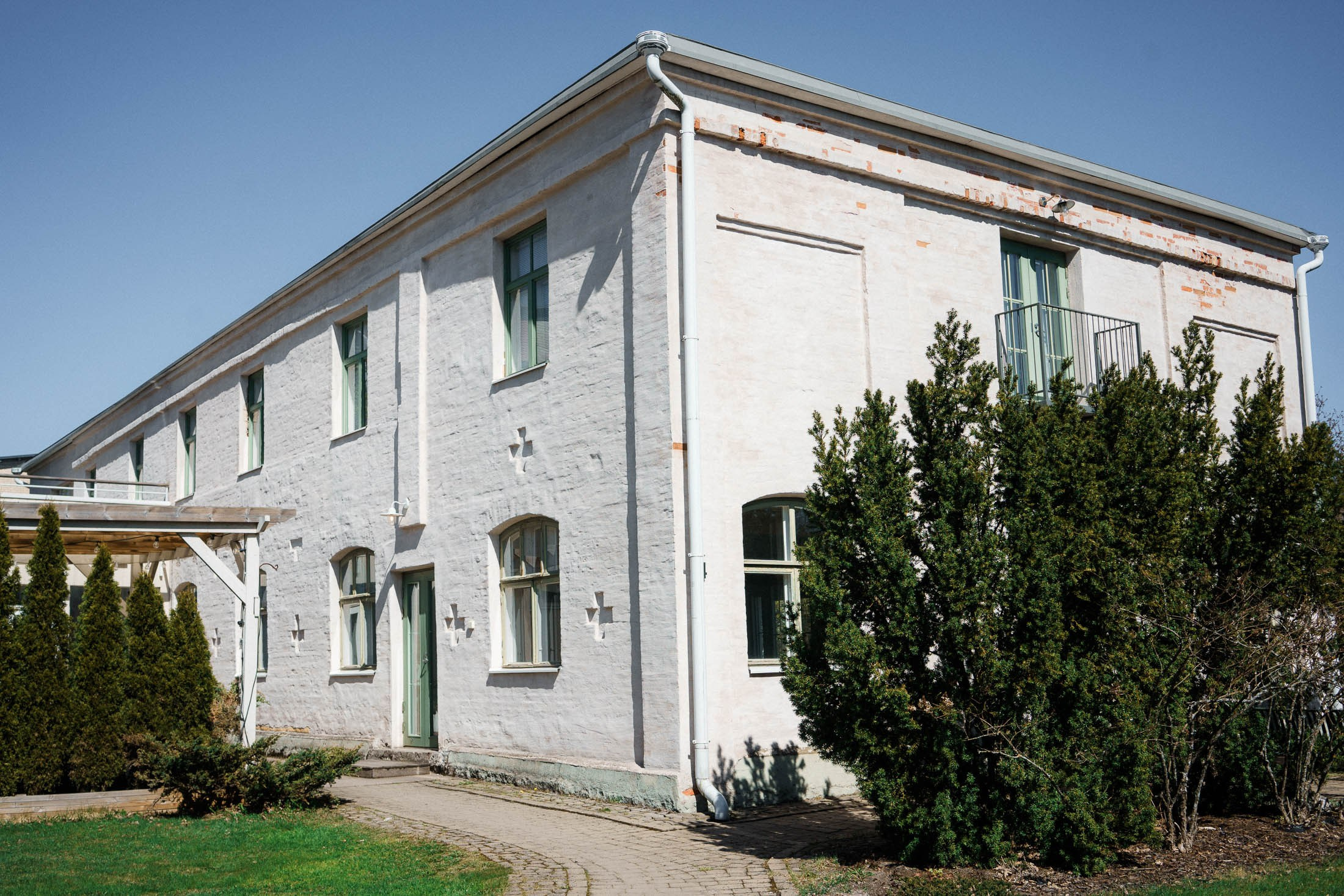 L&J, Pyhän Laurin kirkko/wanha Bäckby