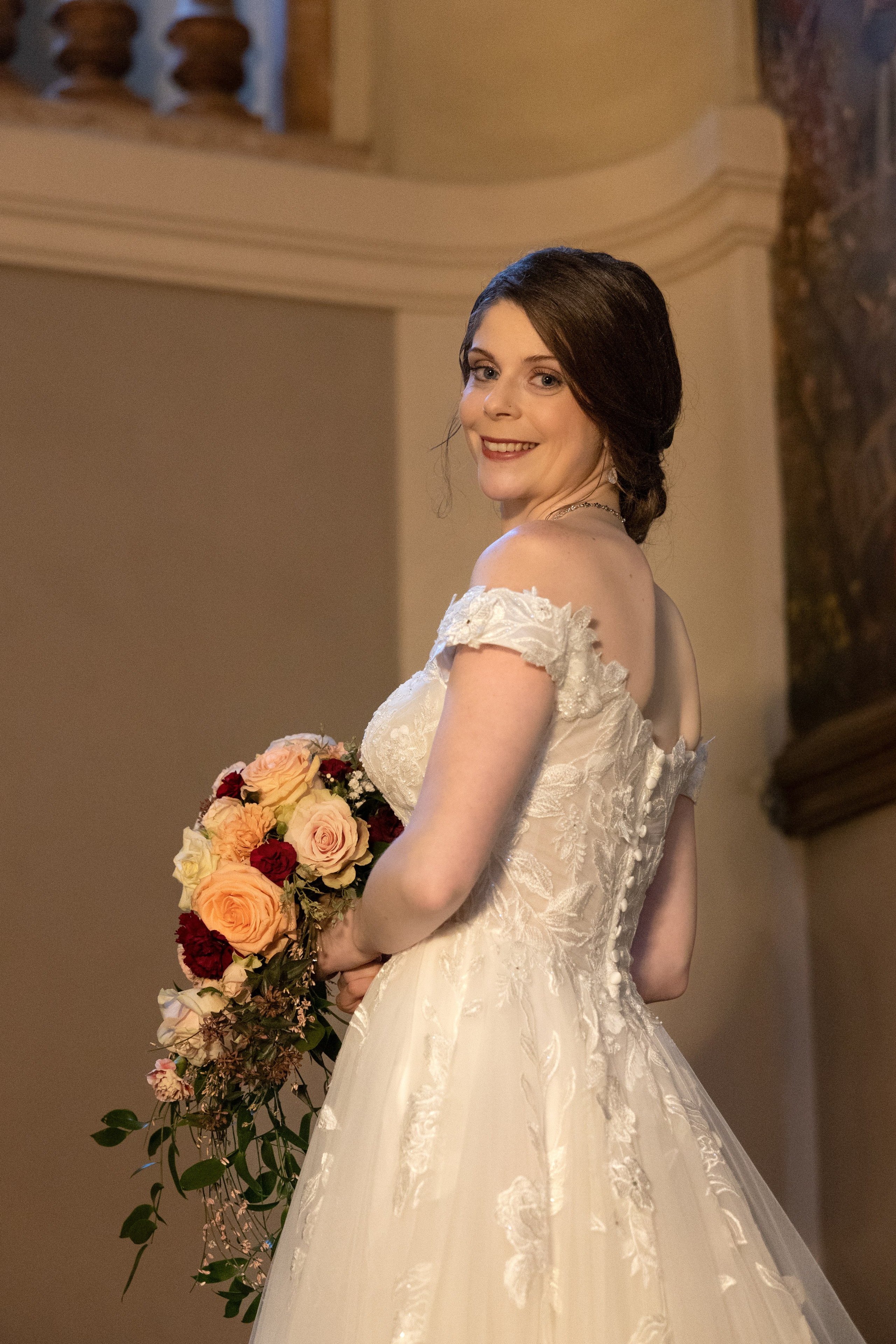 Christmas wedding to remember in Toulouse, Capitole. Gillian & Scott. Eugenie Smirnova — wedding, corporate and lifestyle photographer in Toulouse and Southwest France