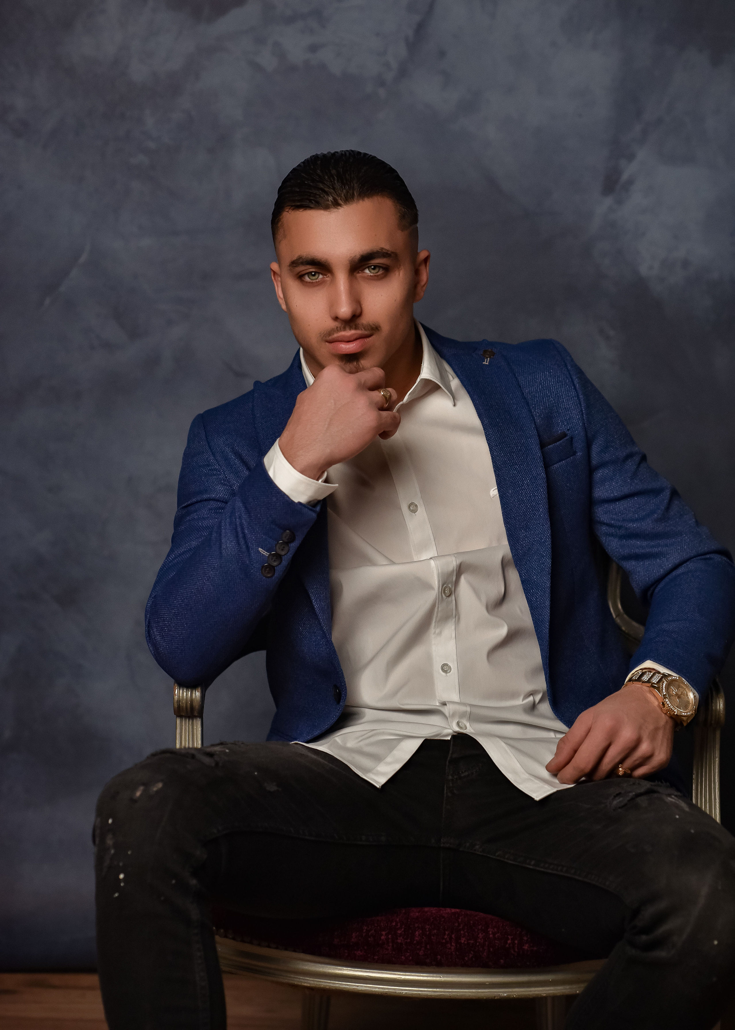 Portraits. Photographe familles, enfants, grossesses. scolaires à Lyon