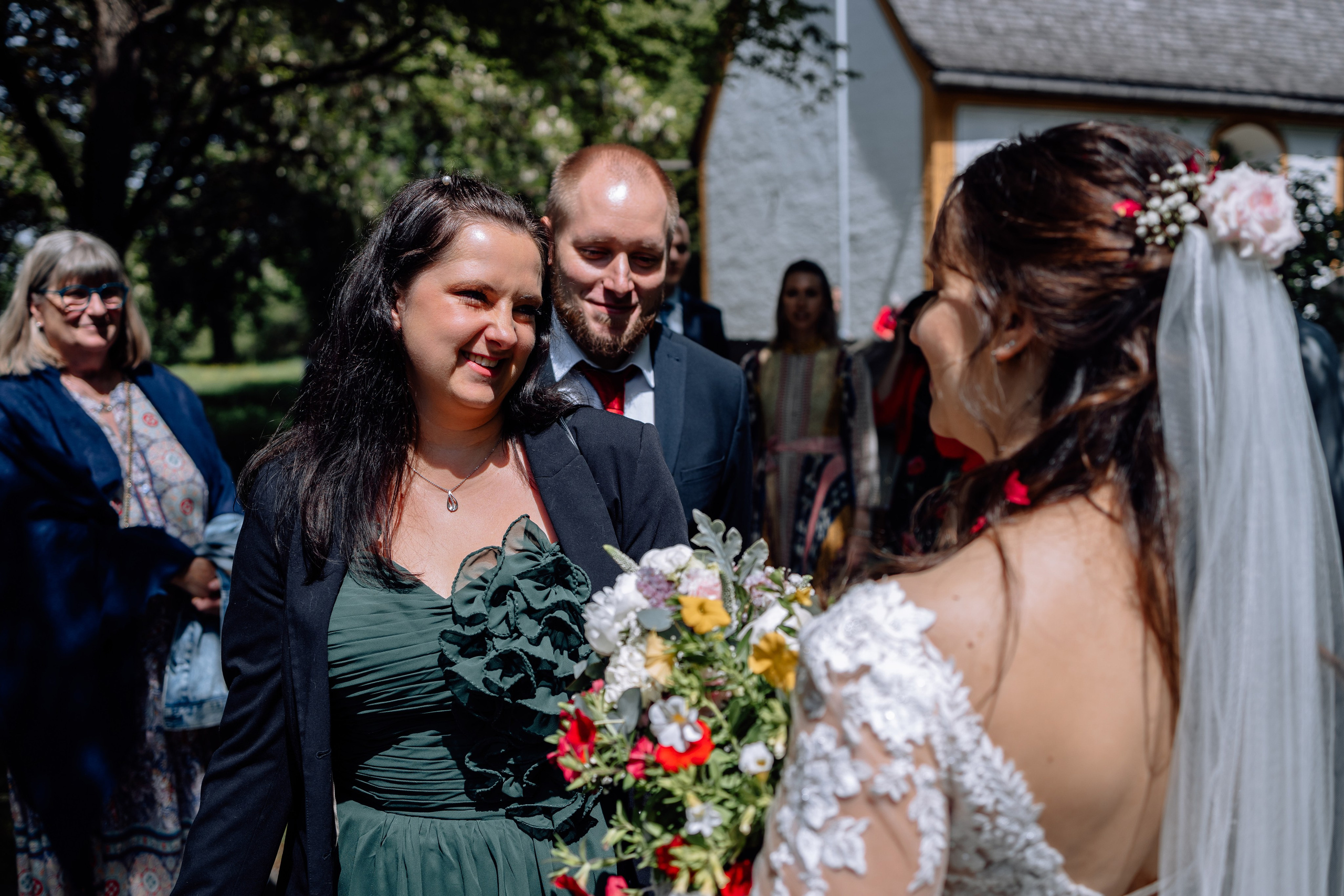 Trauung und Taufe: Heilig-Kreuz-Kirche. Hochzeitsfotograf München Taufe Familienfotograf Tanja Mauke