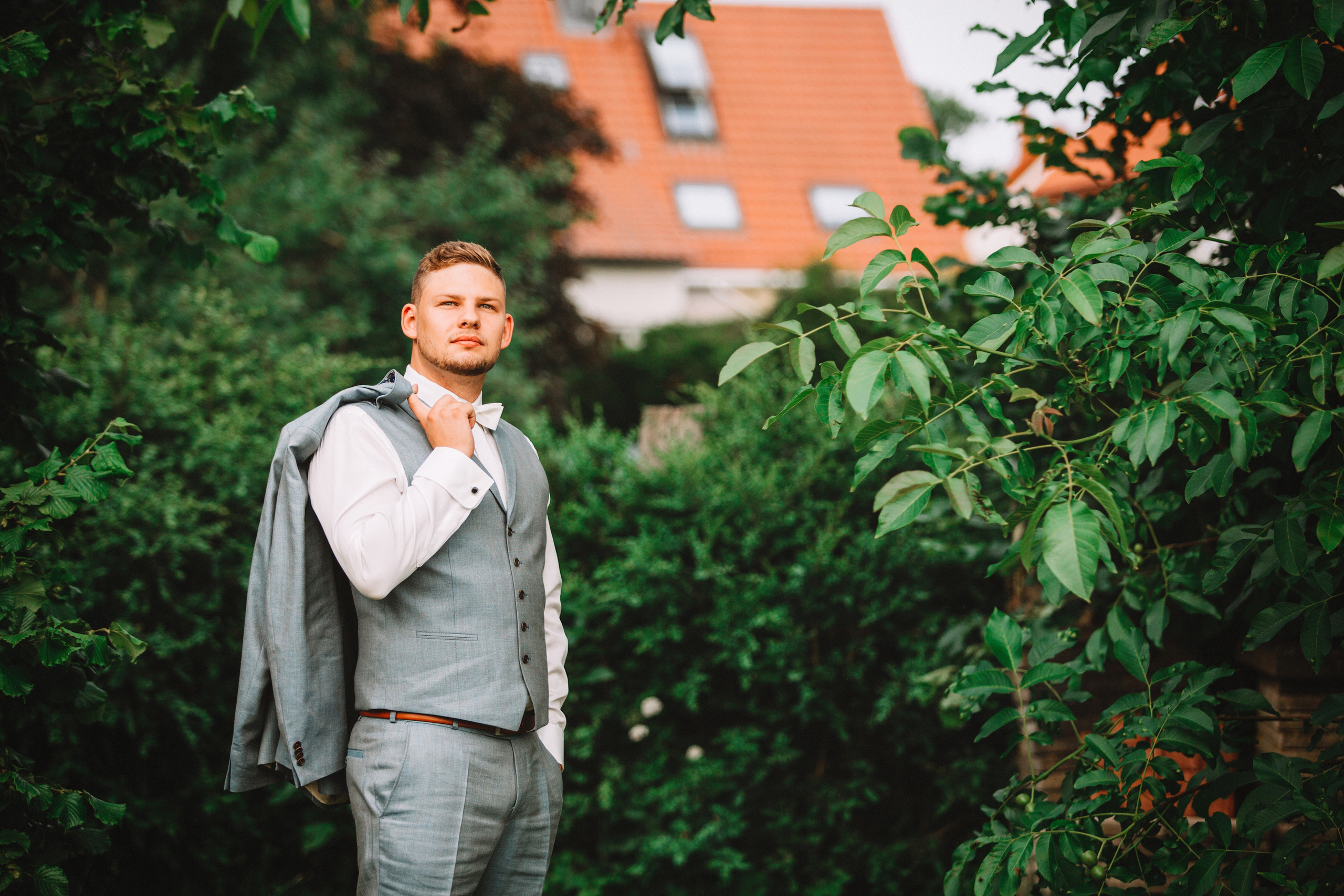 Waldemar + Isabell. Khanoff Production Studio