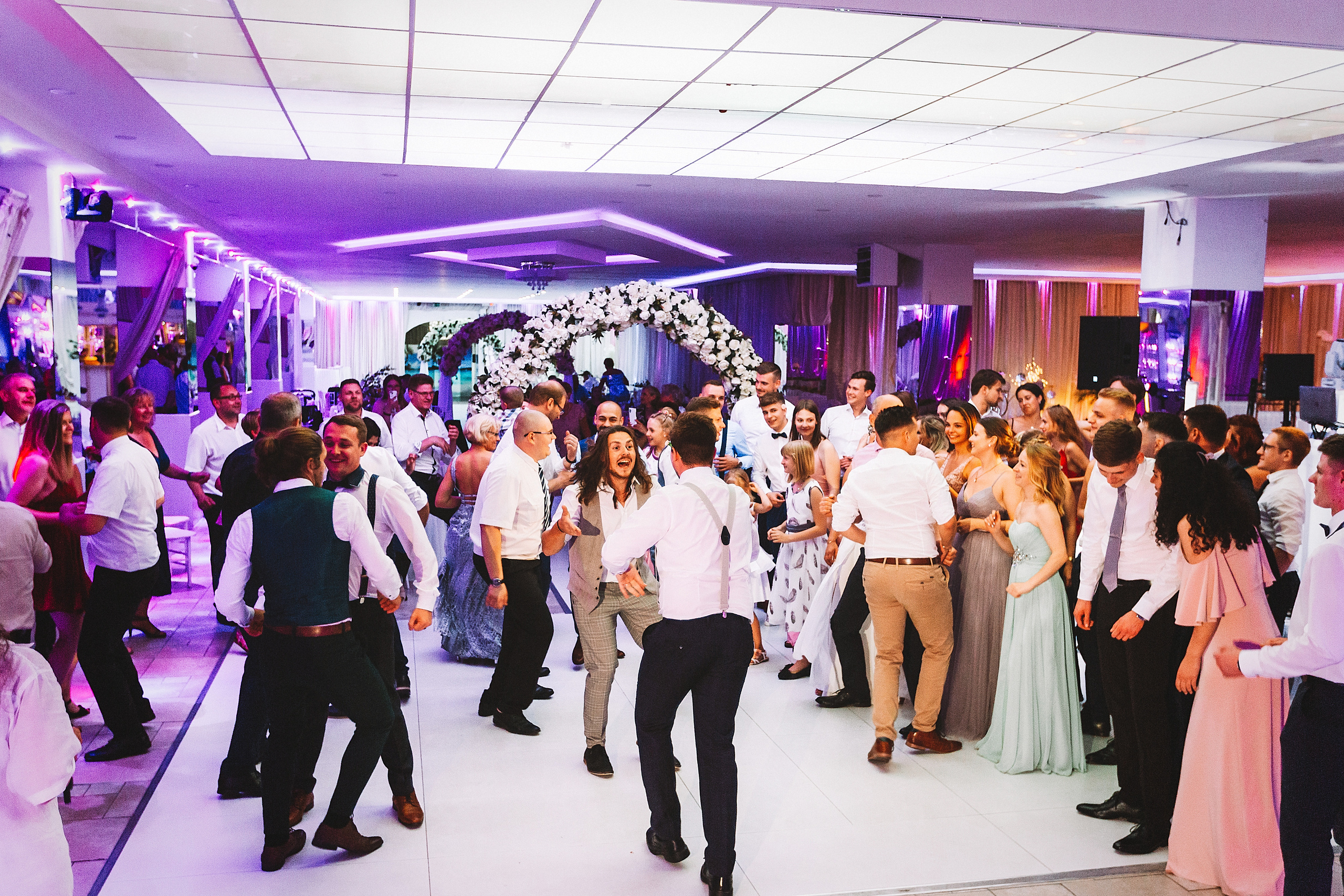 Waldemar + Isabell. Khanoff Production Studio