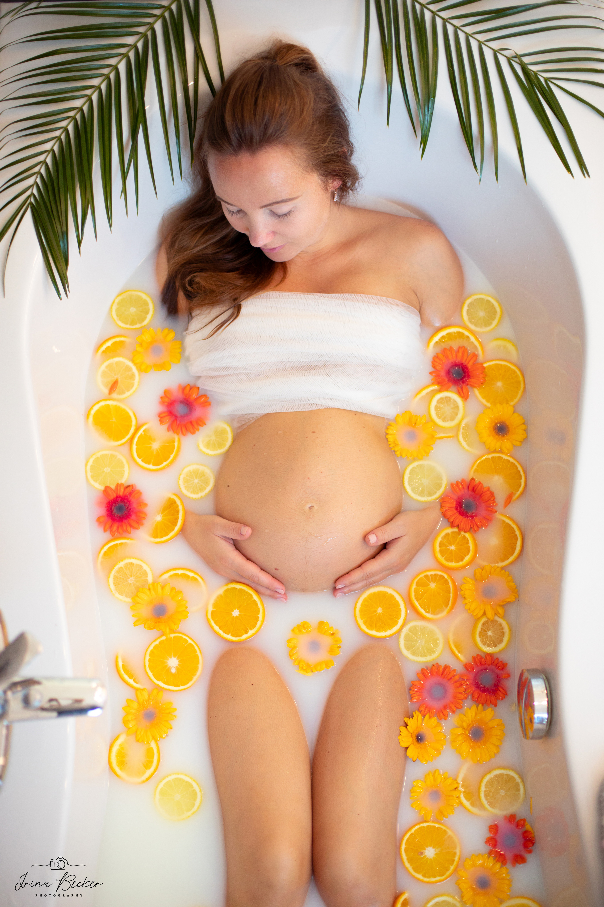 Schwanger Ulm, Schwanger Memmingen, Schwangerschaftsshooting Neu-Ulm, schwangerschaftsshooting ulm, schwangerschaftsshooting Göppingen, schwangerschaftsshooting Tübingen, schwangerschaftsshooting Reutlingen, schwangerschaftsshooting stuttgart, schwangerschaftsshooting Unter Teck, schwangerschaftsshooting Günzburg, schwangerschaftsshooting biberach an der Riss, schwangerschaftsshooting Münsingen, babybauch shooting ulm, babybauch shooting Göppingen, babybauch shooting Metzingen, babybauch shooting Neu-Ulm, babybauch shooting Stuttgart, babybauch shooting Münsingen, babybauch shooting Alb-Donau-Kreis, babybauch shooting Bad Waldsee, babybauch shooting Laupheim, babybauch shooting Langenau, Geburt Ulm, Geburt Göppingen, Geburt Memmingen, Fotograf Ulm, Fotograf Stuttgart, Fotograf Memmingen, Fotograf Neu-Ulm, Fotograf Reutlingen, Fotograf Günzburg, Fotograf Tübingen, Fotograf Münsingen, Fotograf Ehingen, Studio Ulm, Studio Ehingen, Studio Stuttgart, Fotograf Konstanz, Babyfotograf Bodensee, Babybauch fotograf Ulm,Babybauch fotograf Stuttgart, Babybauch fotograf Göppingen, Babybauch fotograf Lonsee, Babybauch fotograf Günzburg, Babybauch fotograf Neu-Ulm, Babybauch fotograf Memmingen, Babybauch fotograf, Babybauch fotograf Metzingen, Babybauch fotograf Münsingen, Babybauch fotograf Tübingen, Babybauch fotograf Langenau, Babybauch fotograf Biberach, Babybauch fotograf Bad Buchau, Babybauch fotograf Bad Waldsee, Babybauch fotograf Bad Saulgau, Babybauch fotograf Alb-Donau-Kreis, Babybauch fotograf Laupheim