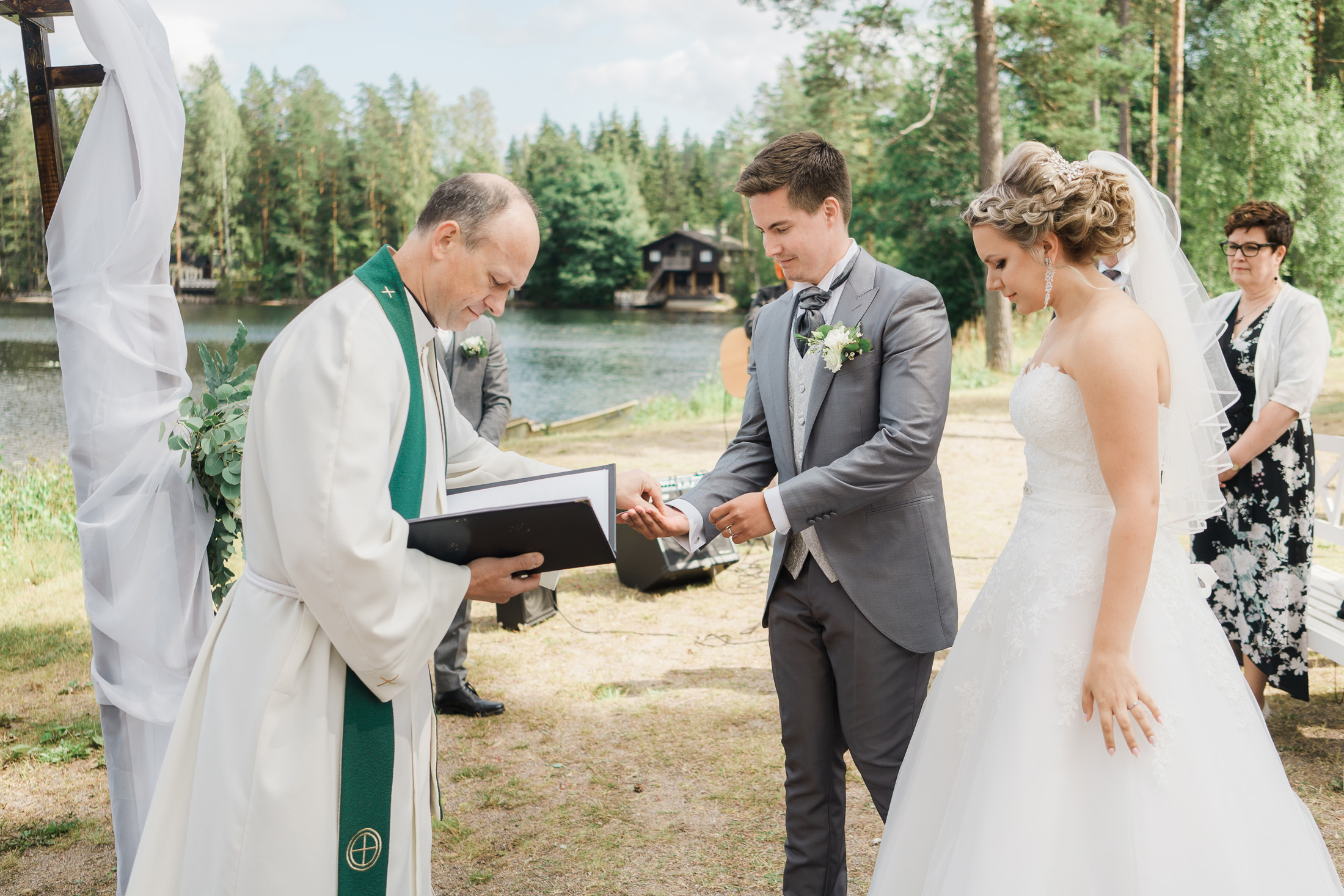 Elena&Lauri, Hääkuvaaja espoo, Lepolampi