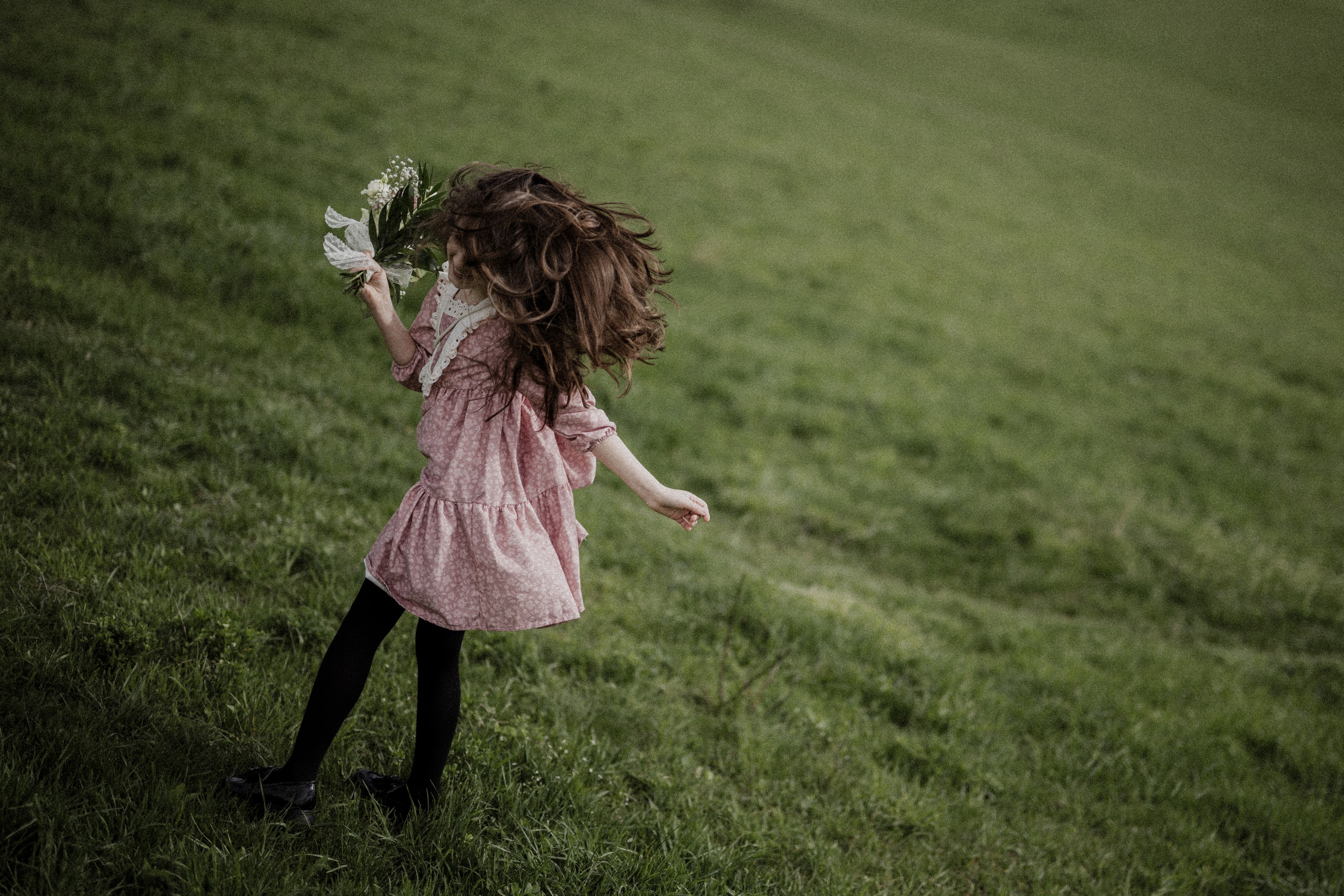 Medeea, april 2025. Adrian Aioanei — Fotograf profesionist de nuntă în Iași, Suceava și București. Specializat în evenimente, portrete și fine art