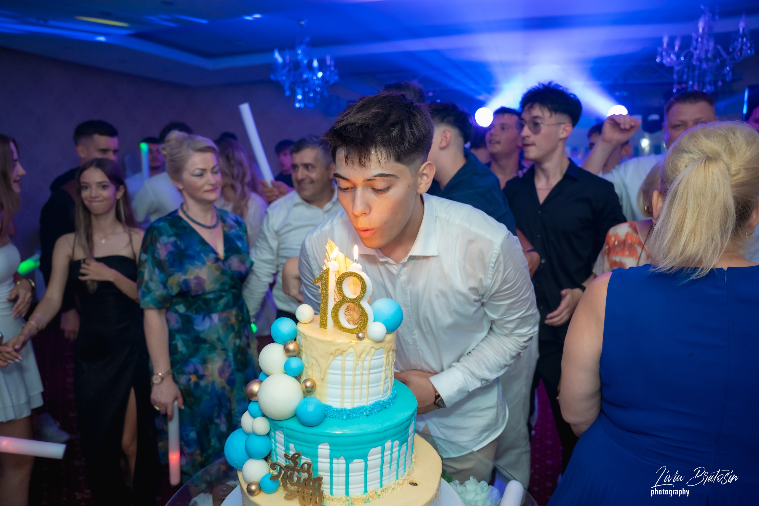 RĂZVAN. RRStudio — Fotograf evenimente