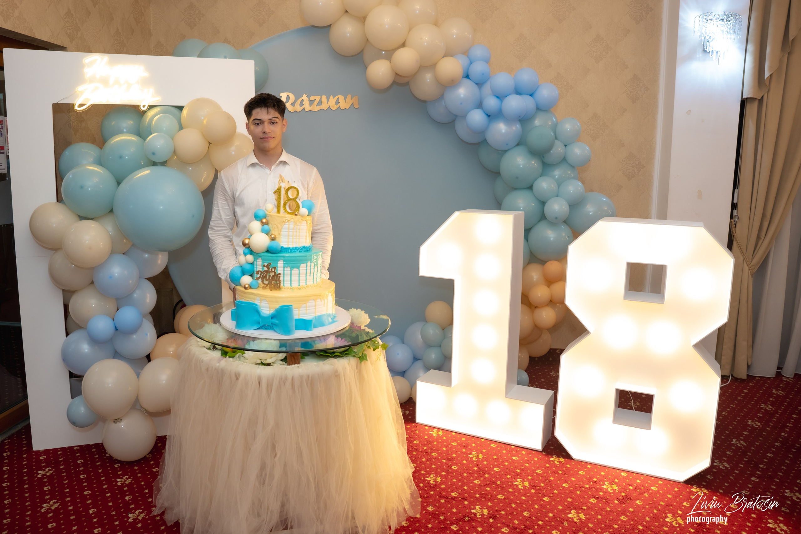 RĂZVAN. RRStudio — Fotograf evenimente