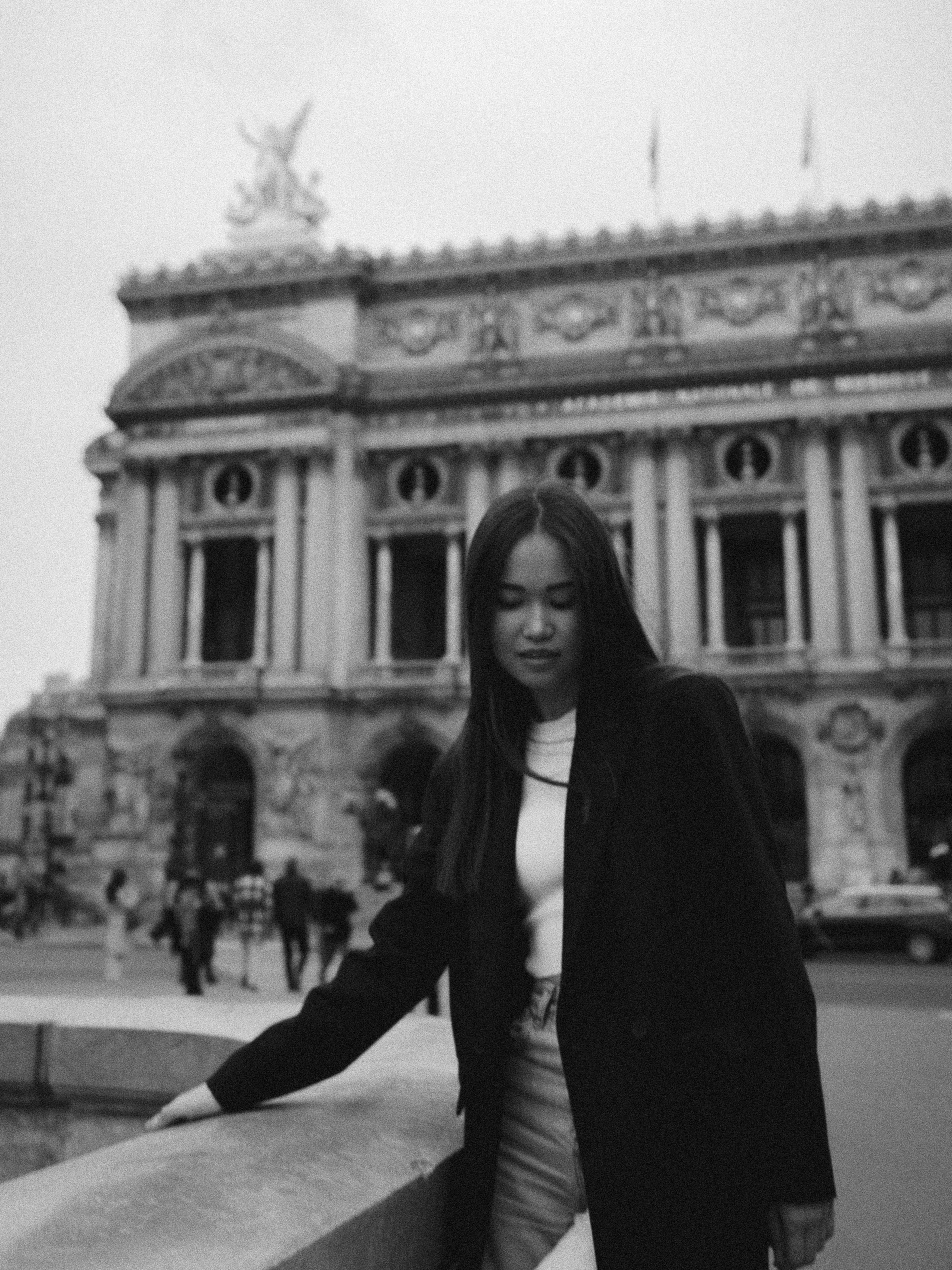 Alina / Paris. Photographer in Paris