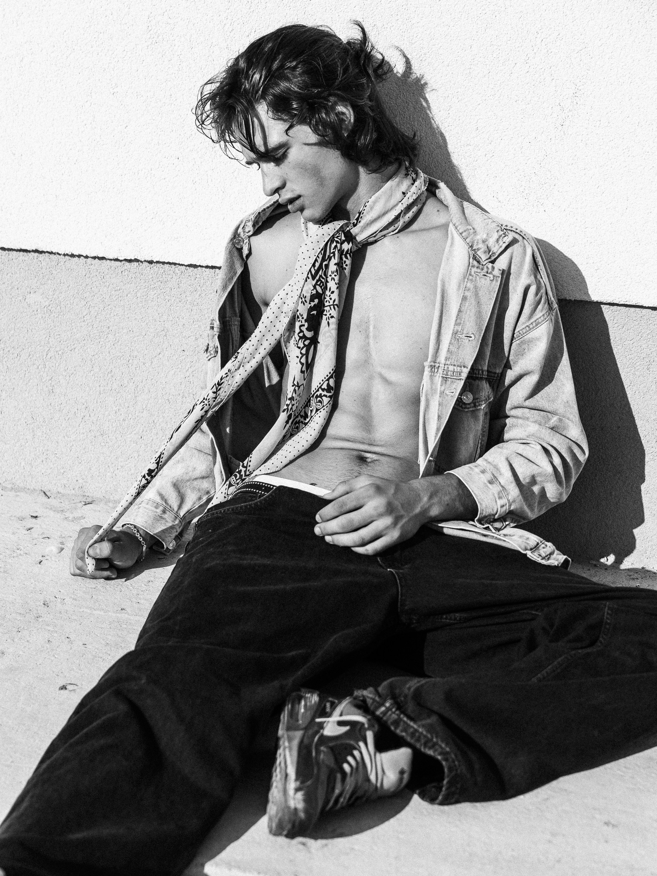 Victor (IVET FASHION). Евгения Найденова – брандов и портретен фотограф | България, Европа